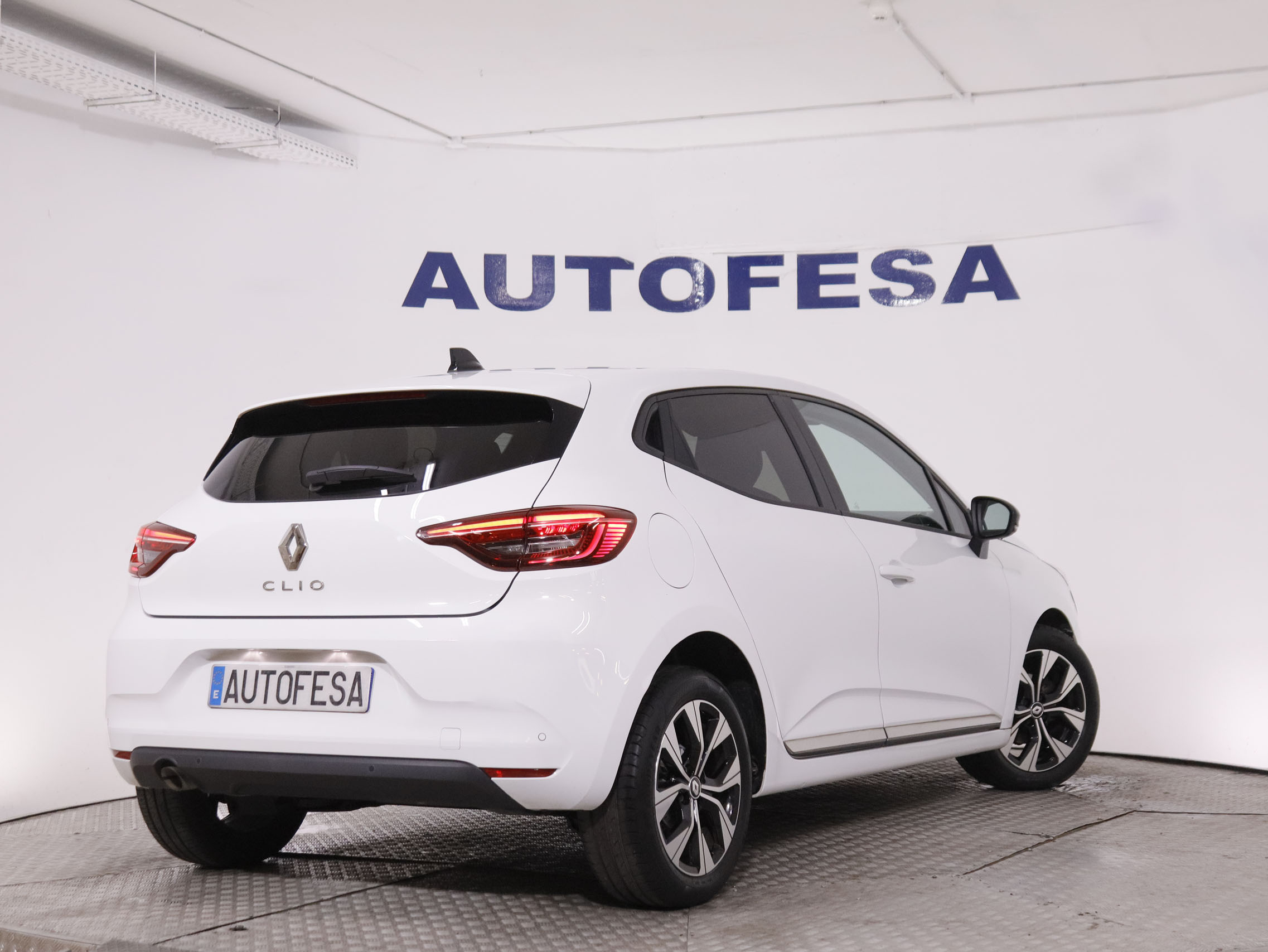 Renault Clio 1.0 TCe Evolution - foto 6