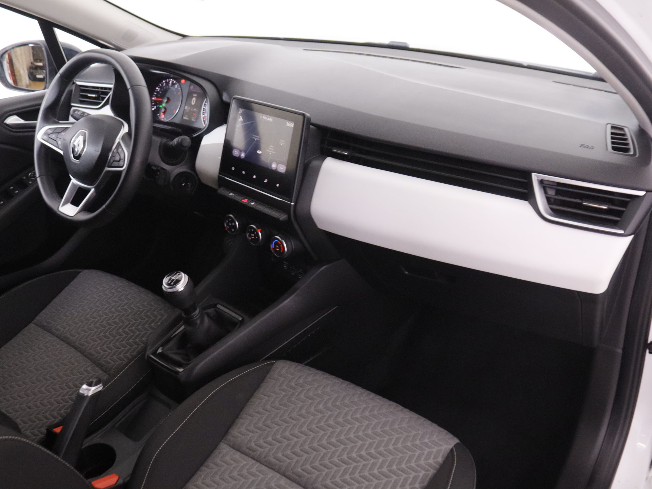 Renault Clio 1.0 TCe Evolution - foto 12