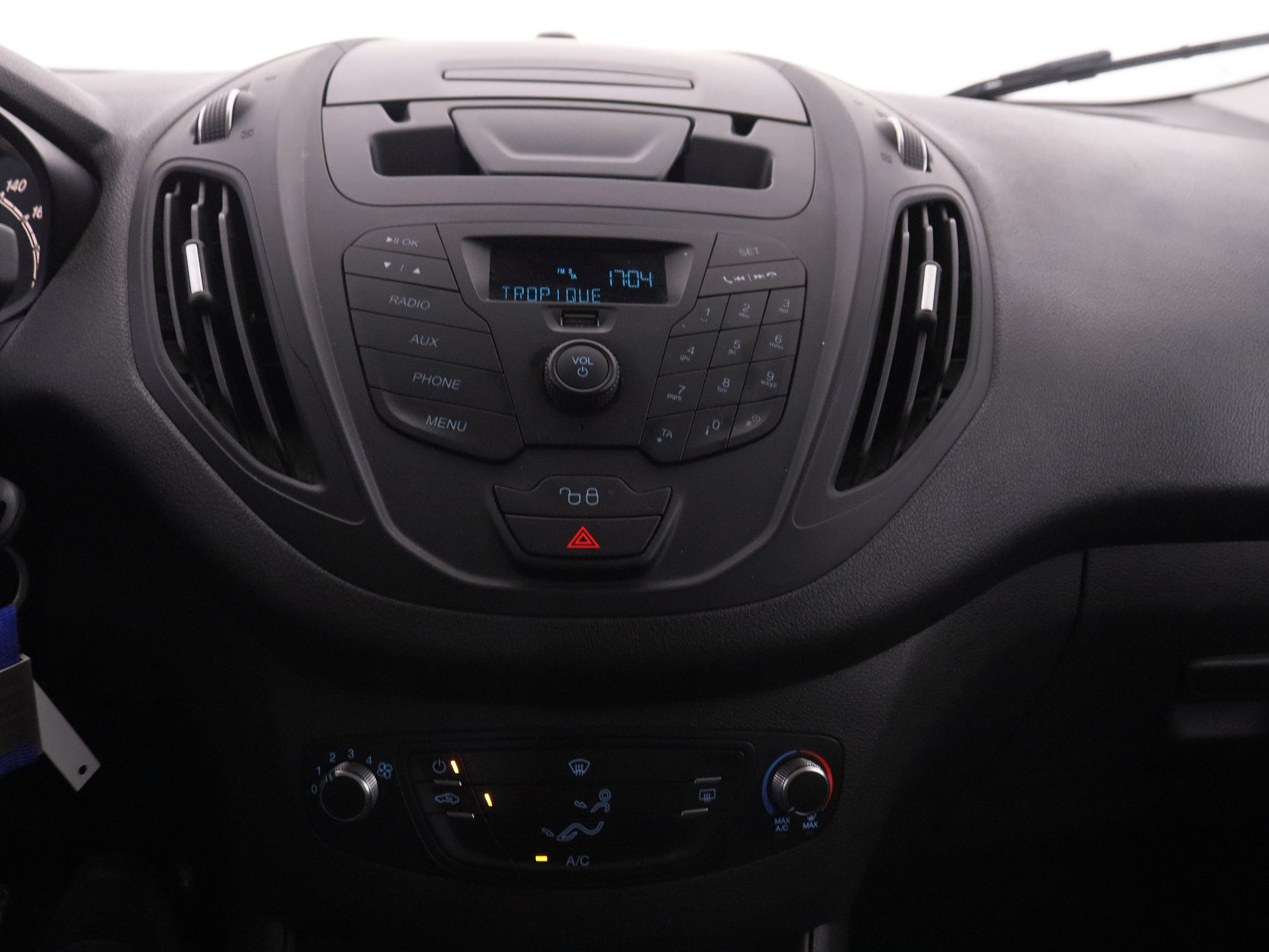 Ford Tourneo Courier 1.5 ECO Blue Titanium - foto 15