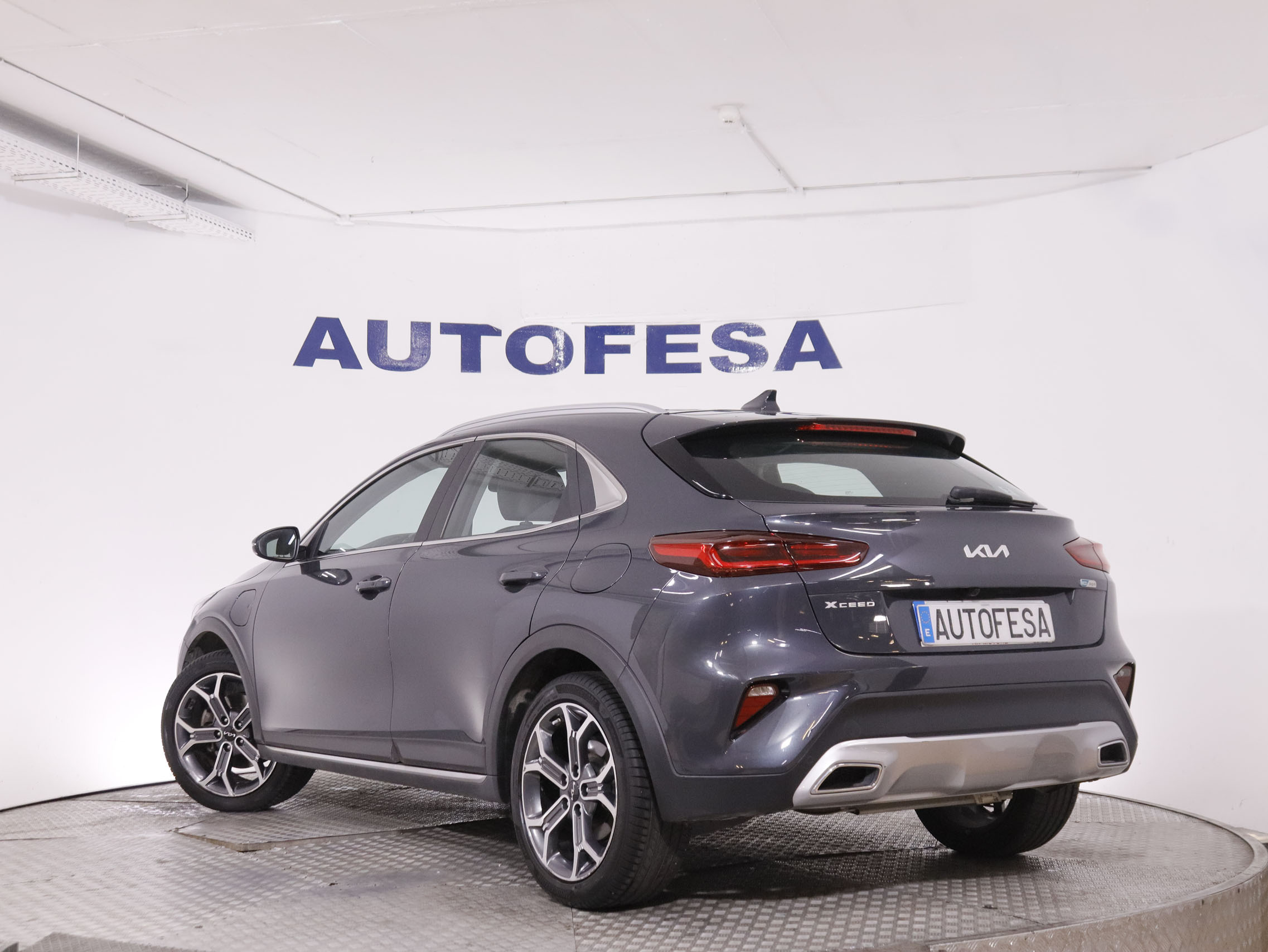 Kia XCeed 1.6 CDI PHEV E-Tech - foto 4