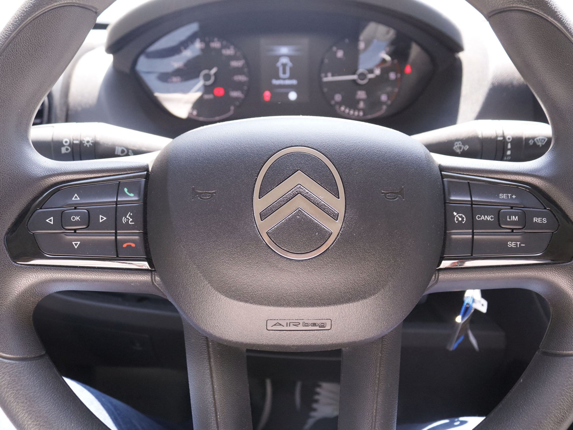 Citroën Jumper 2.2 Blue HDi 3.5 L3H2 - foto 12