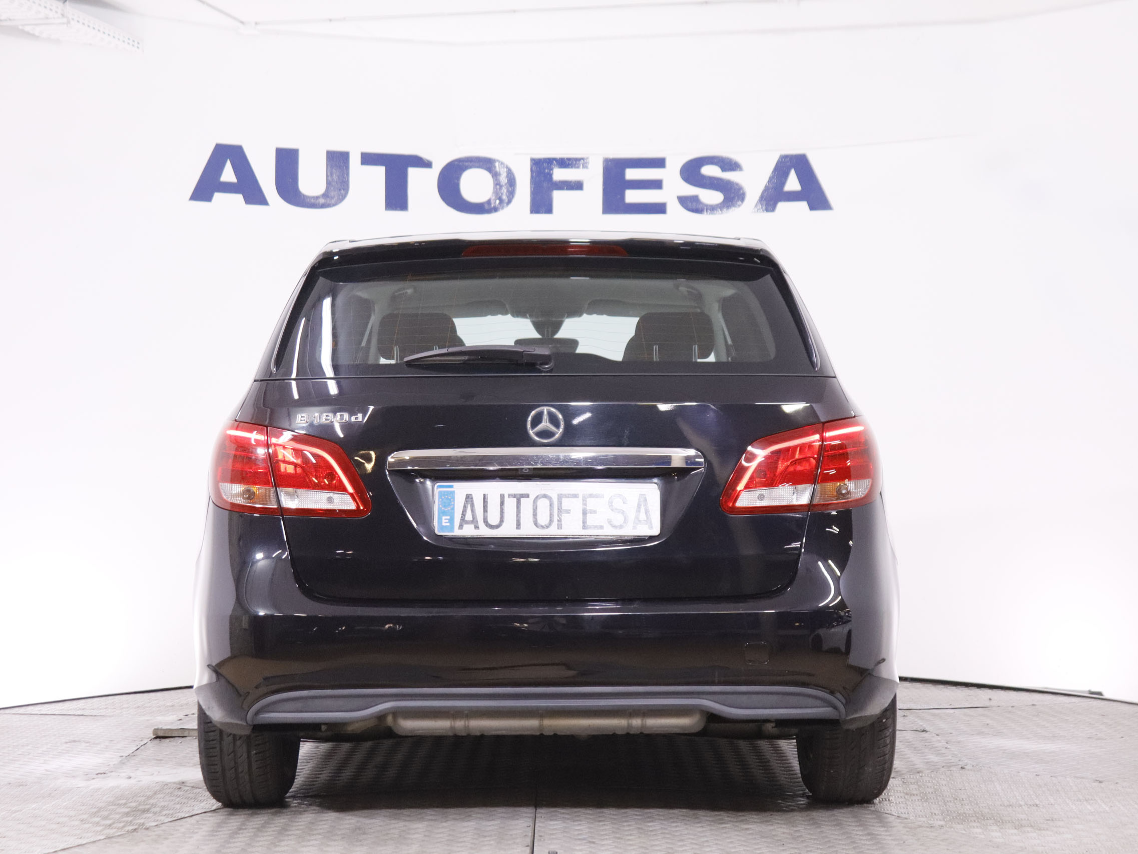 Mercedes-Benz Clase B B180d - foto 5