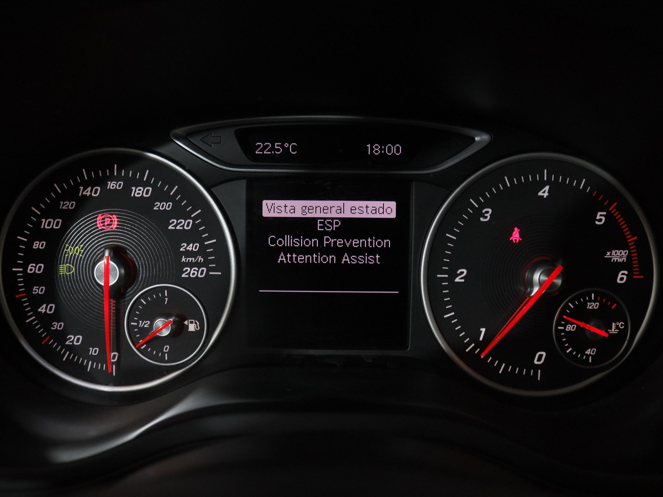Mercedes-Benz Clase B B180d - foto 15