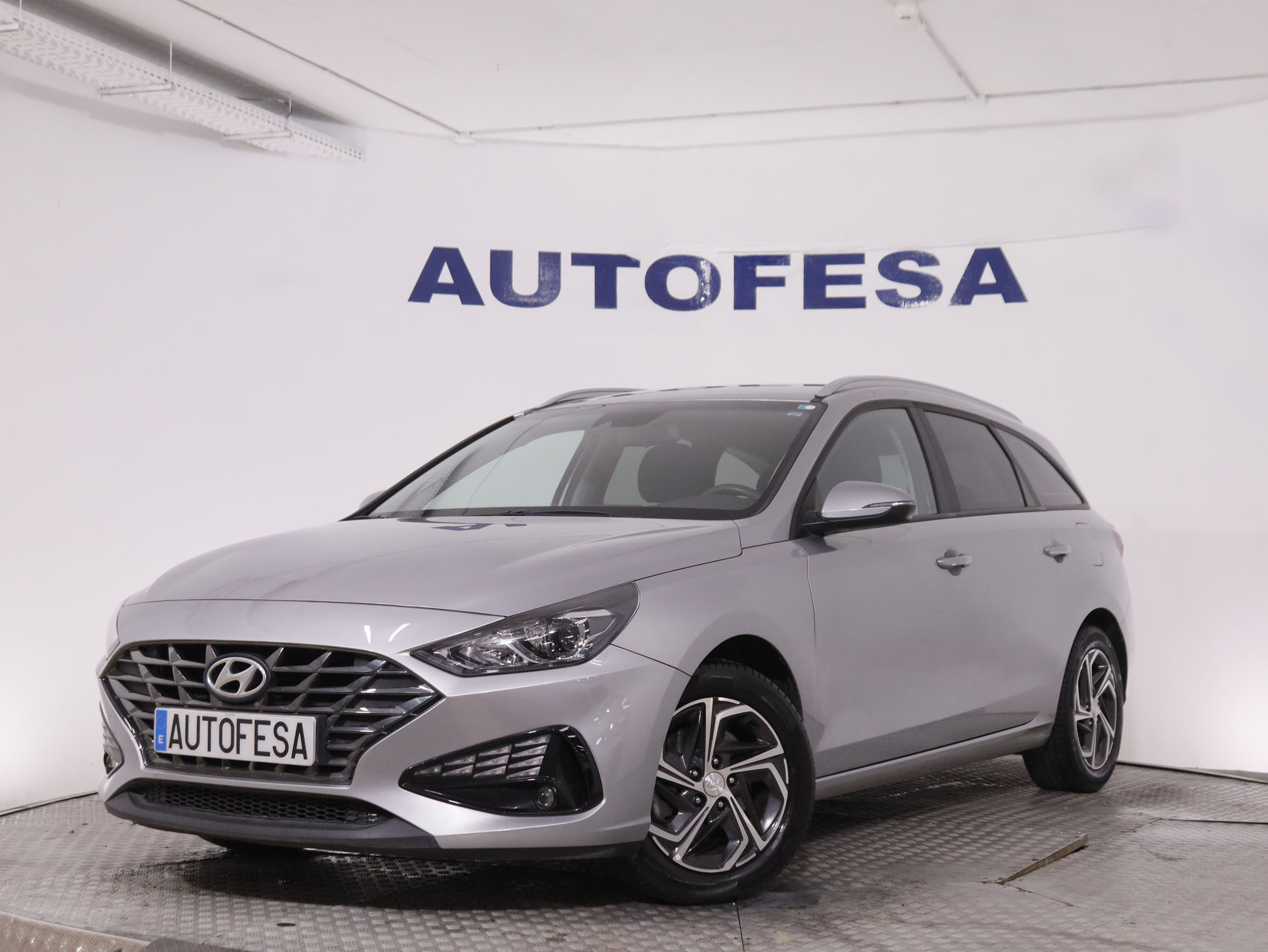 Hyundai i30 1.6 CRDi Klass - foto 1