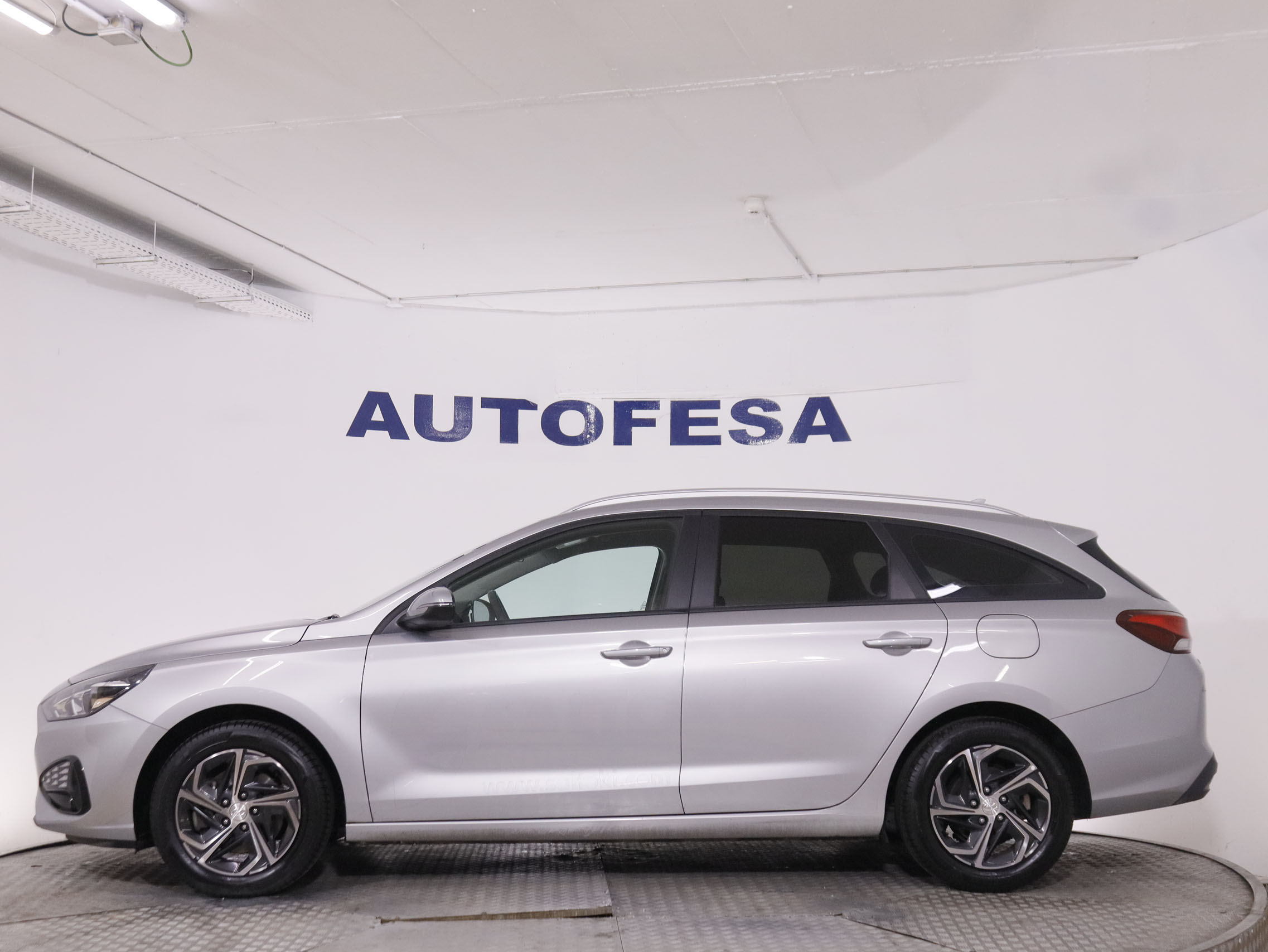 Hyundai i30 1.6 CRDi Klass - foto 7