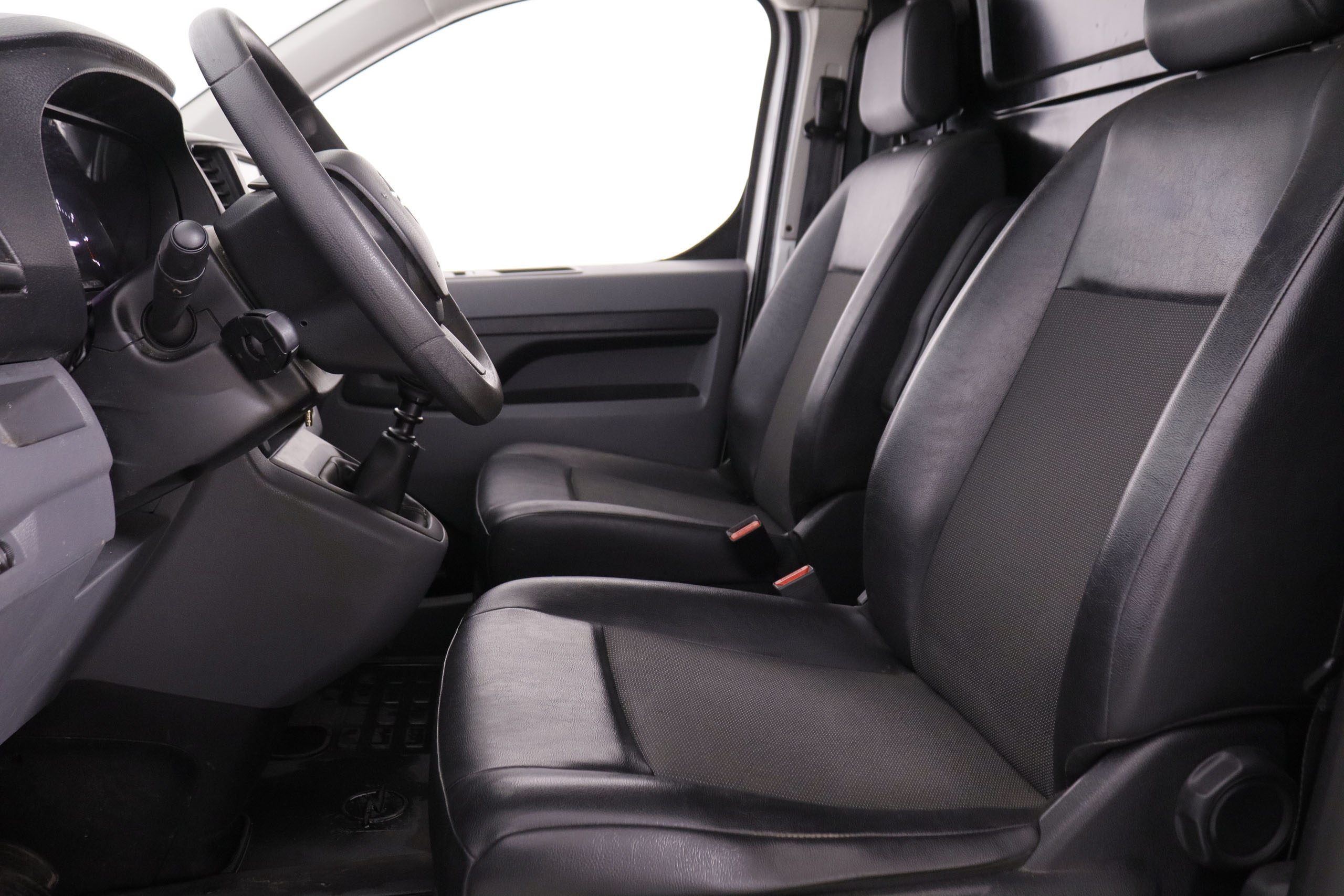 Opel Vivaro 1.5 D M STD - foto 18
