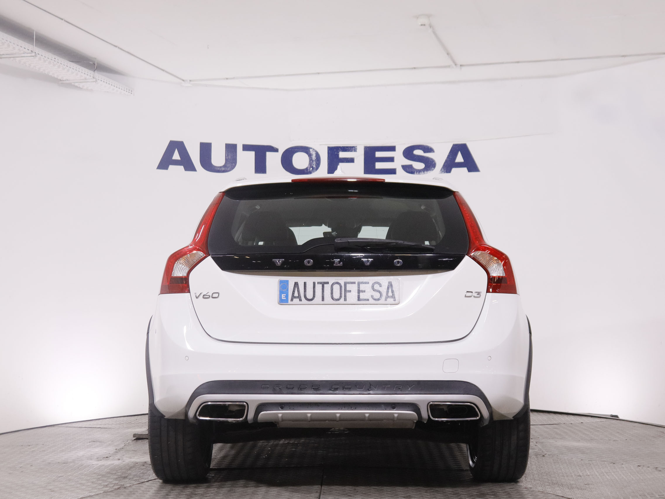 Volvo V60 2.0 D3 Plus - foto 5