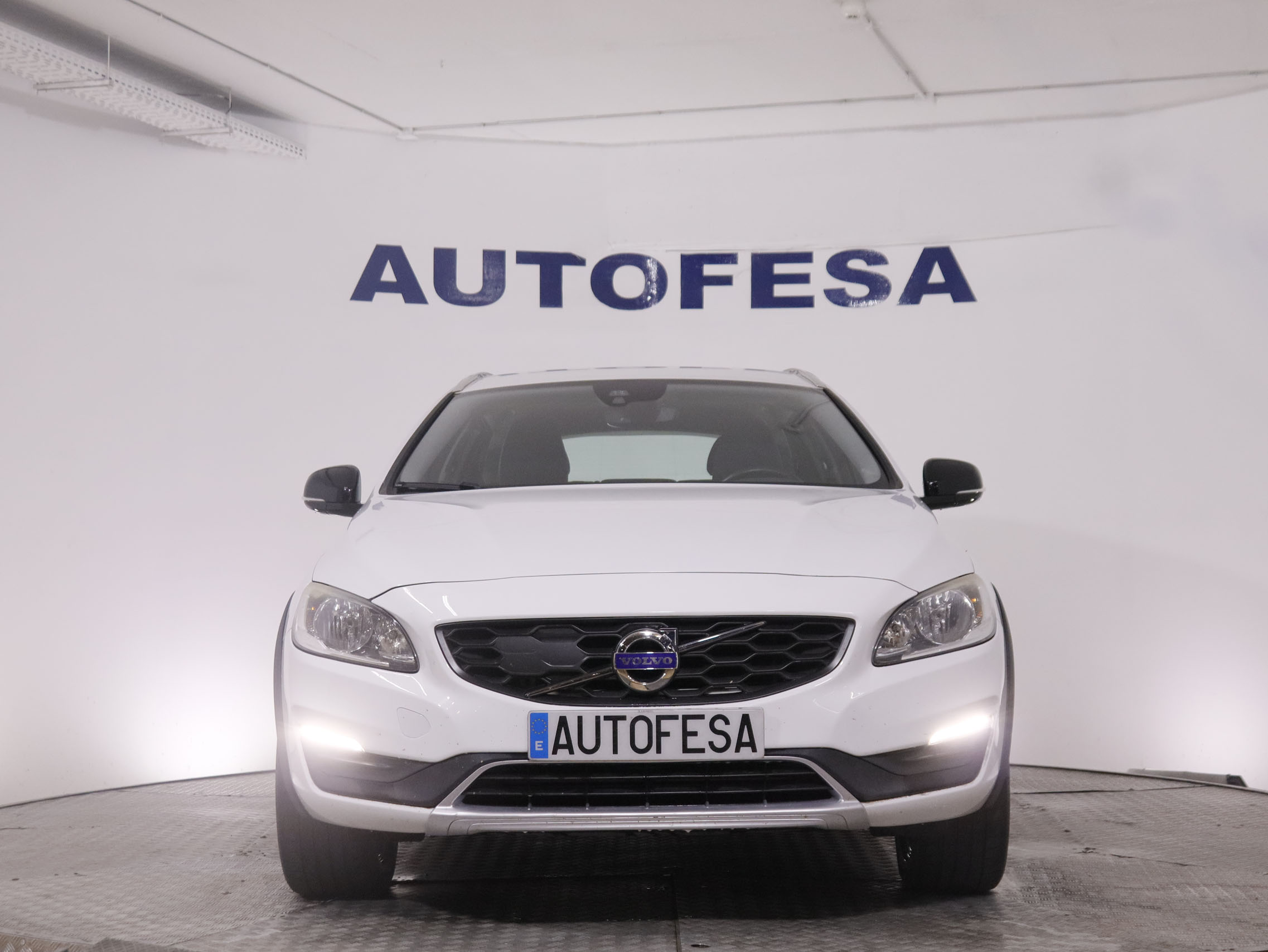 Volvo V60 2.0 D3 Plus - foto 2