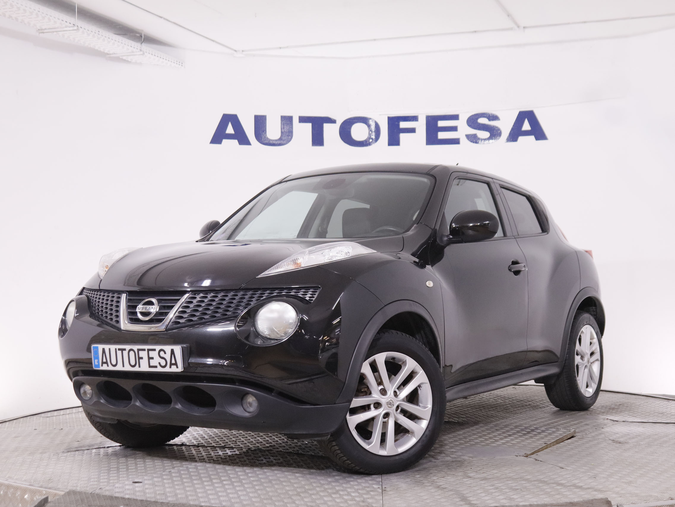 Nissan Juke 1.6 Tekna - foto 1