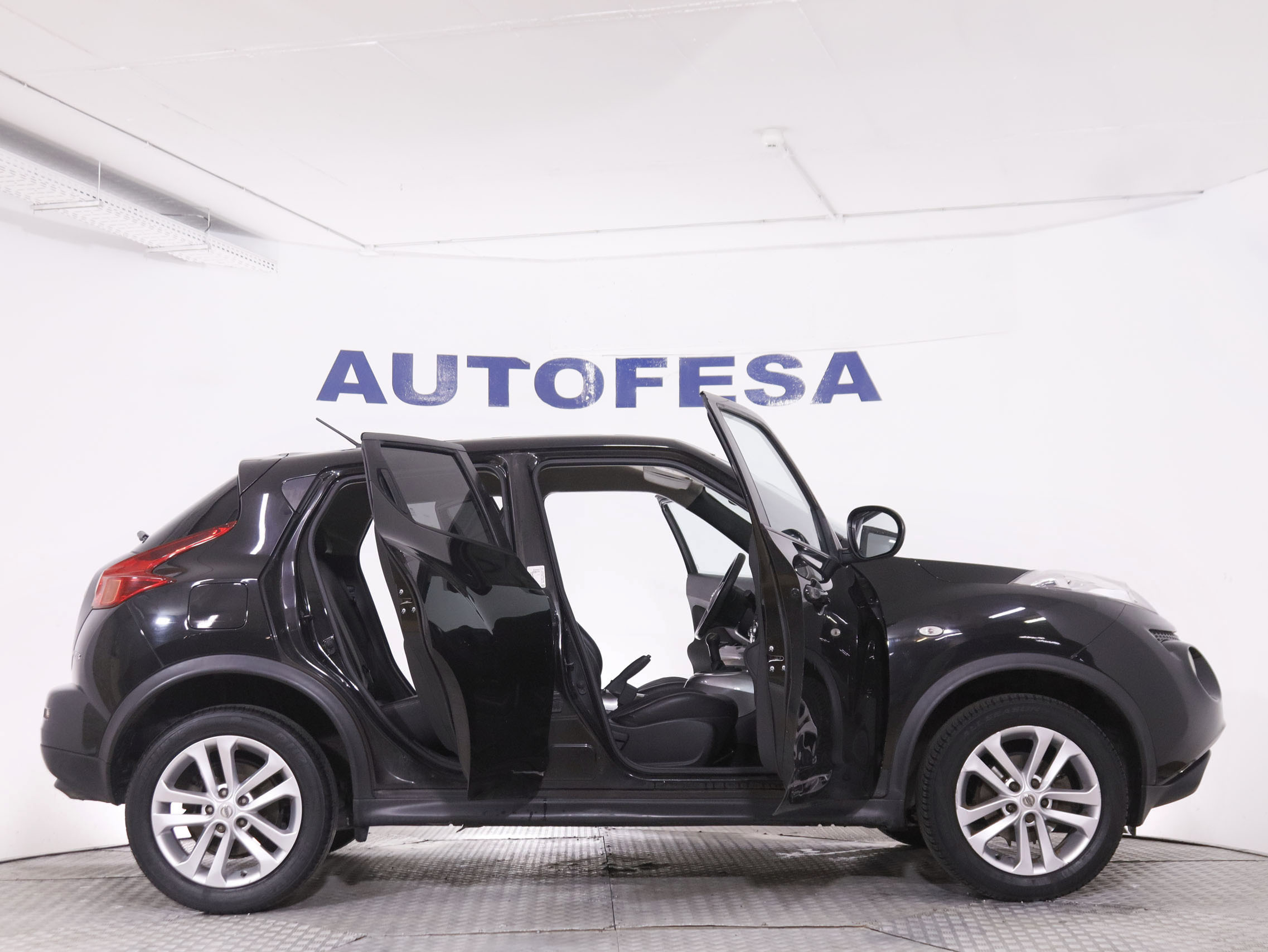 Nissan Juke 1.6 Tekna - foto 9