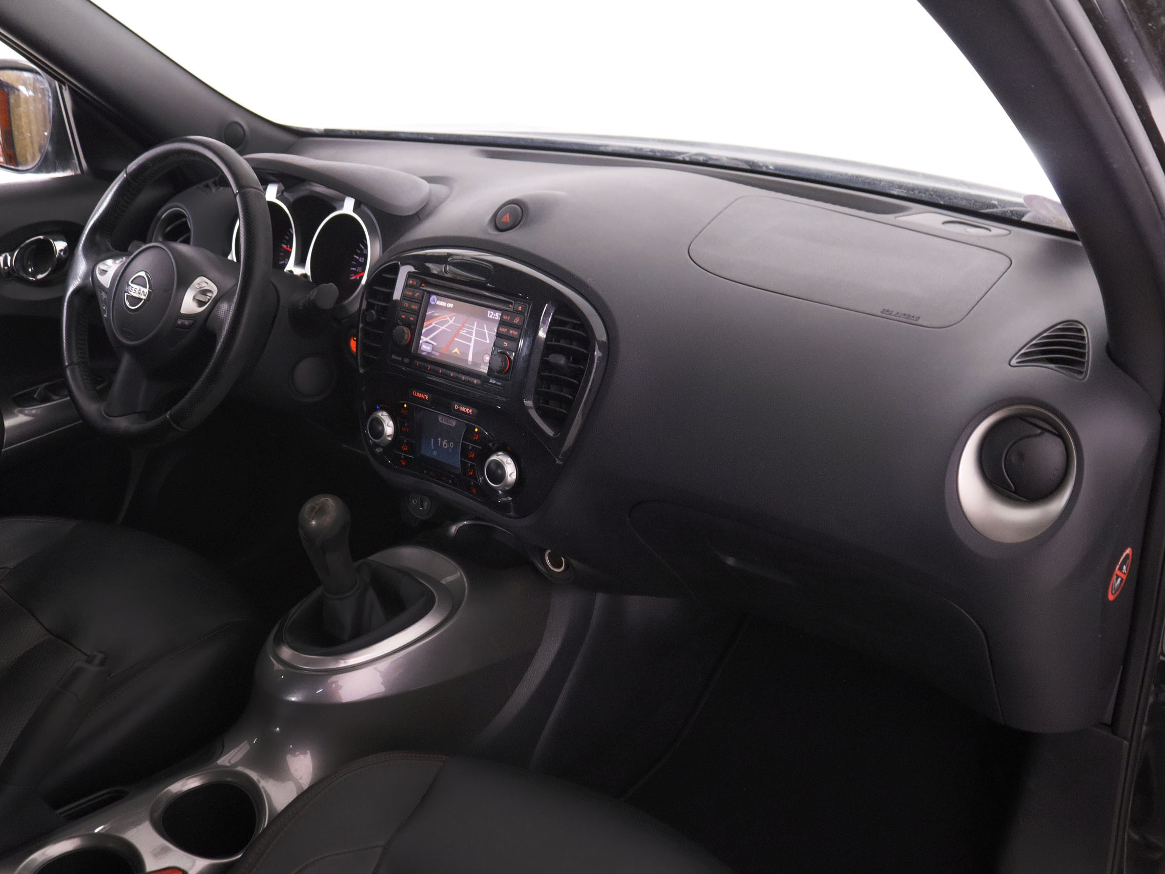 Nissan Juke 1.6 Tekna - foto 12