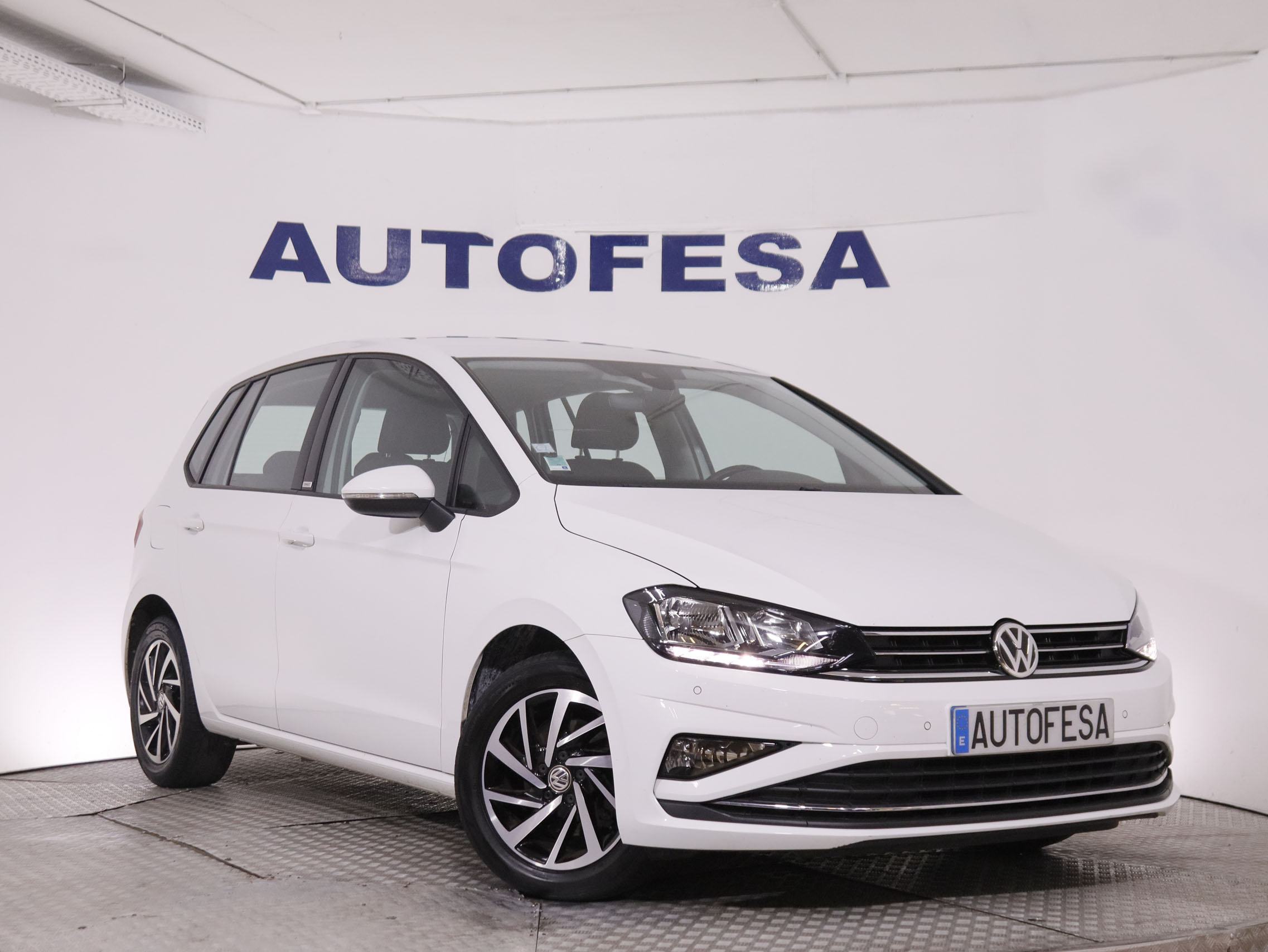 Volkswagen Golf Sportsvan 1.6 TDI DSG - foto 3