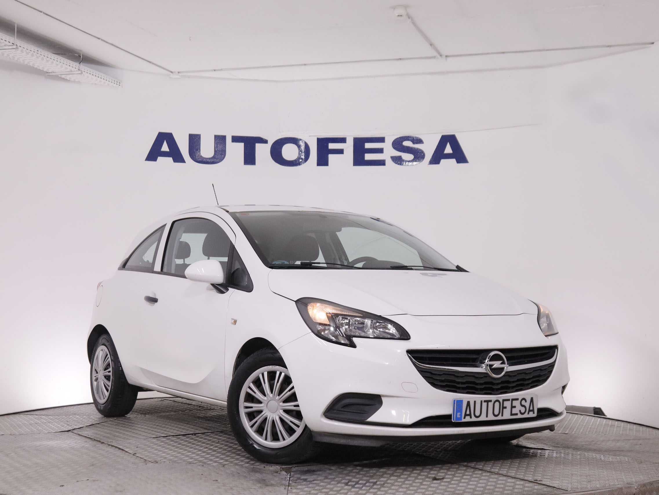 Opel Corsa 1.4 Selective - foto 3