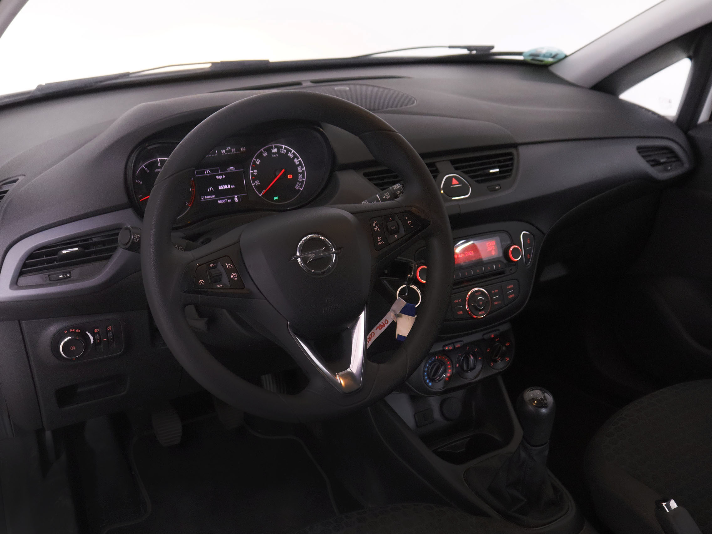Opel Corsa 1.4 Selective - foto 11