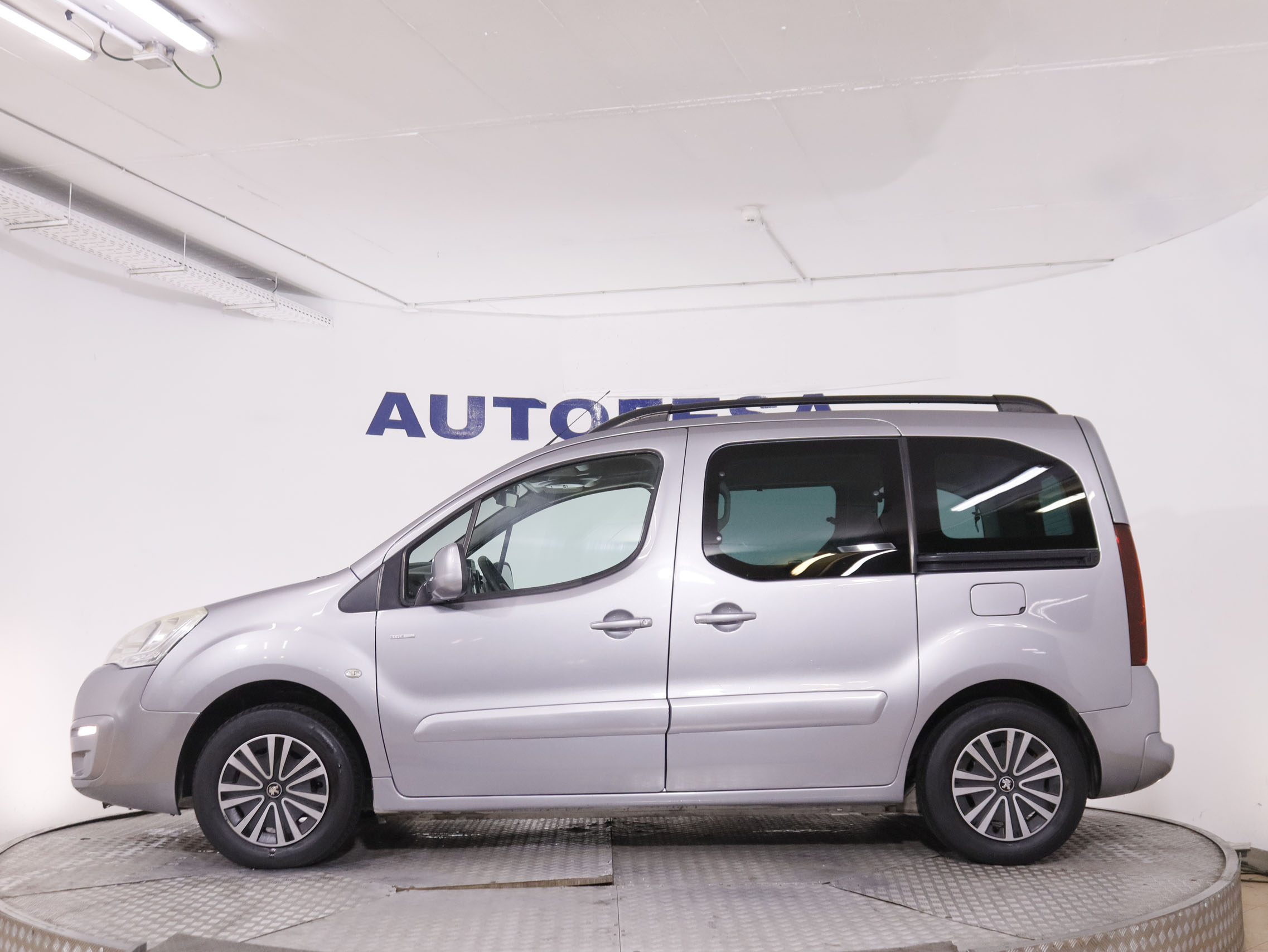 Peugeot Partner 1.6 HDi - foto 10