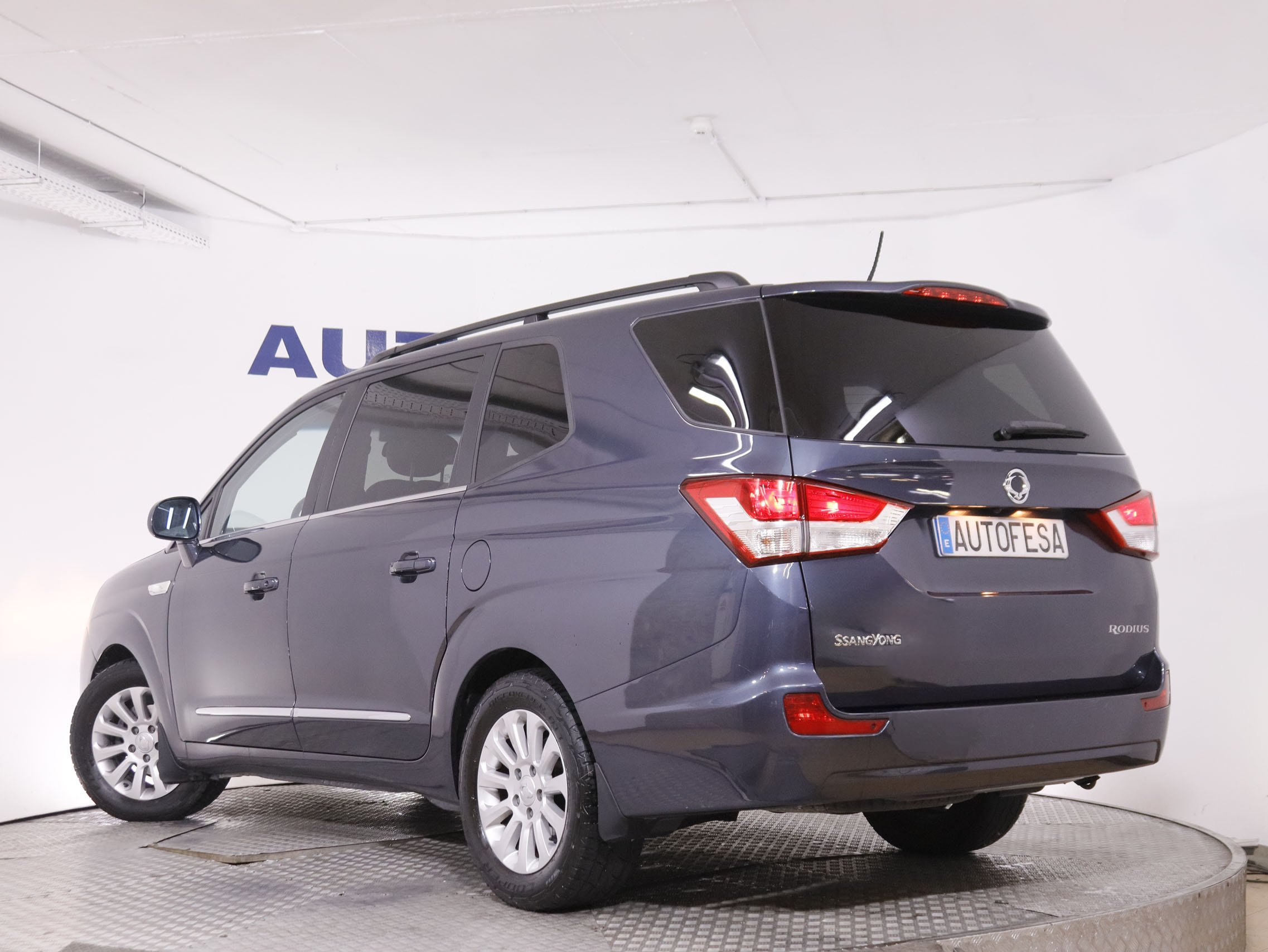 SsangYong Rodius 2.0 EXDI Limited 7 Plazas - foto 6