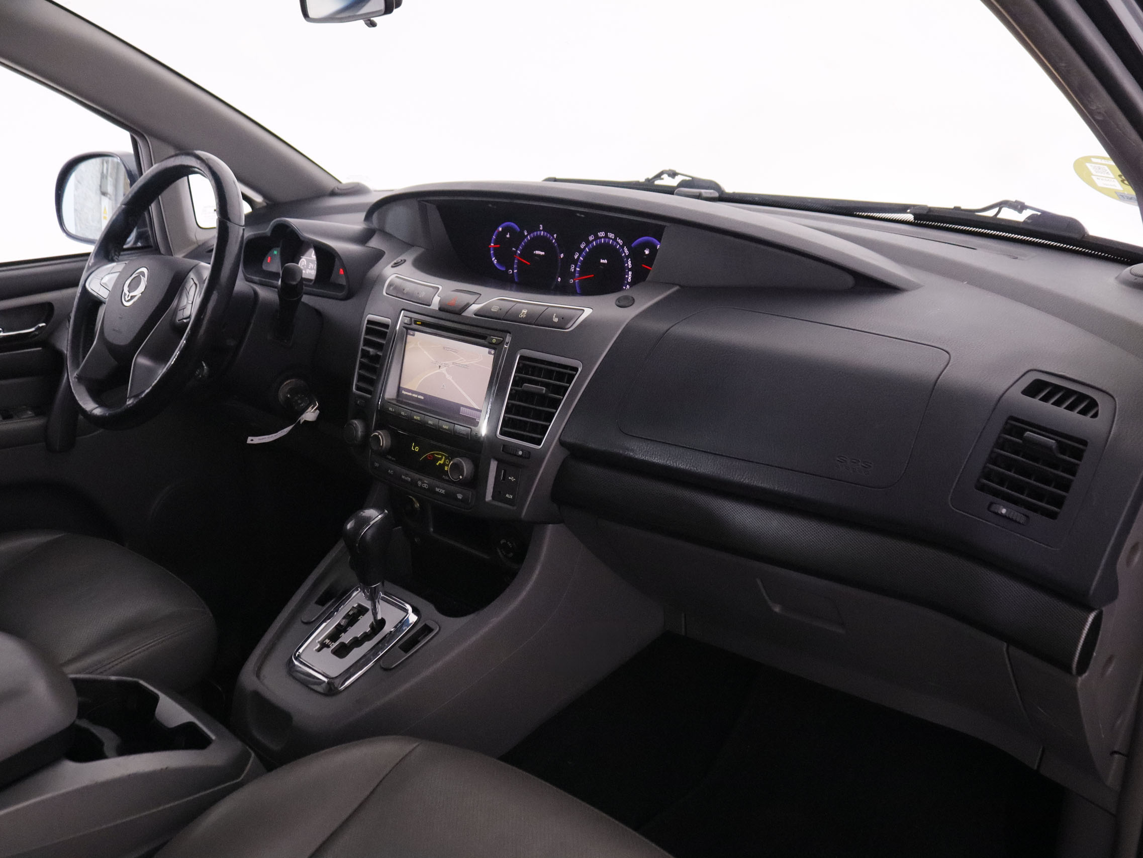 SsangYong Rodius 2.0 EXDI Limited 7 Plazas - foto 13