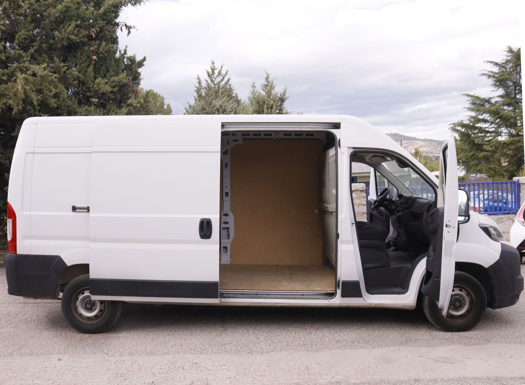 Citroën Jumper 2.2 Blue HDi L3H2 3.5 - foto 8