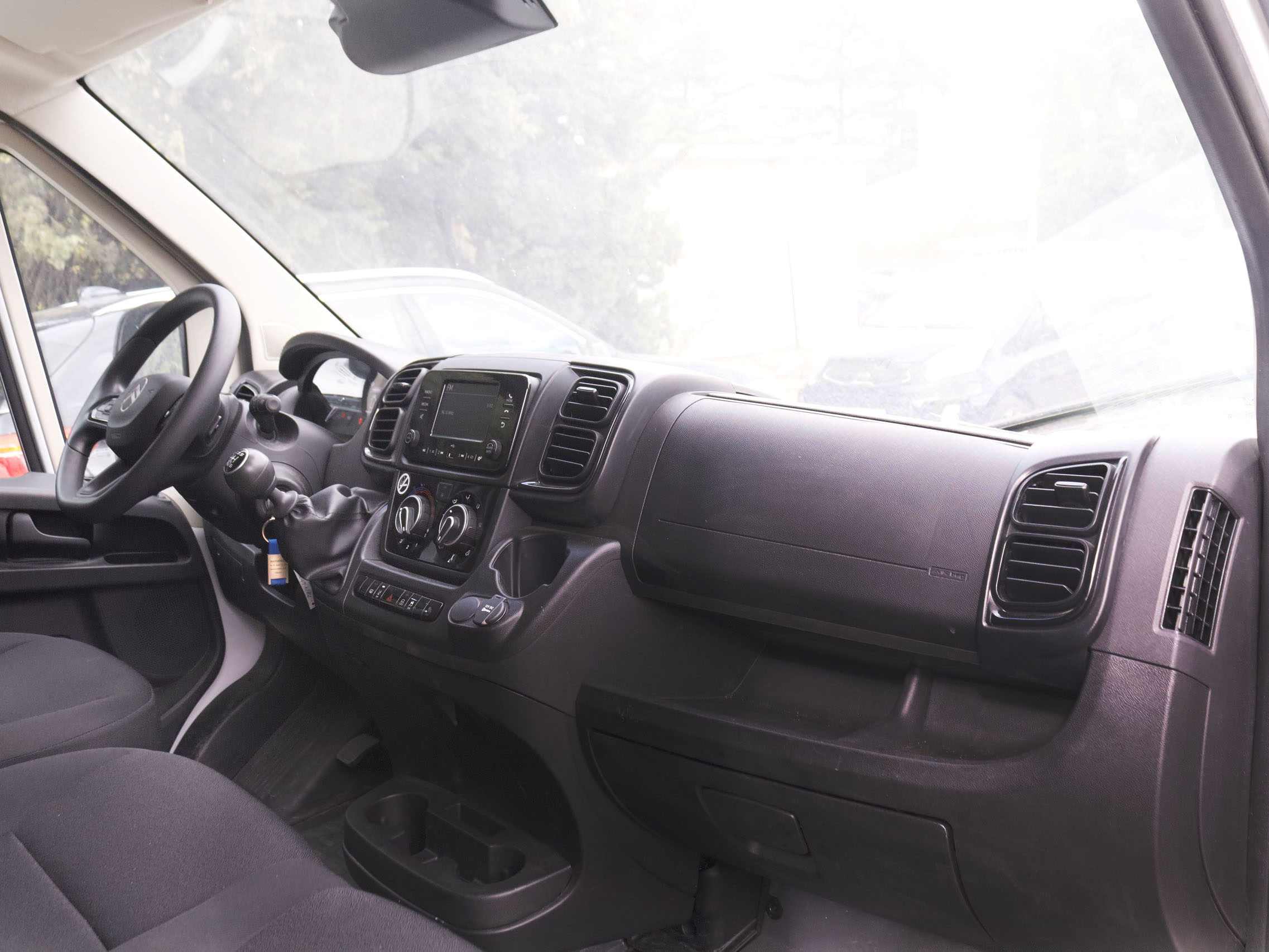 Citroën Jumper 2.2 Blue HDi L3H2 3.5 - foto 12