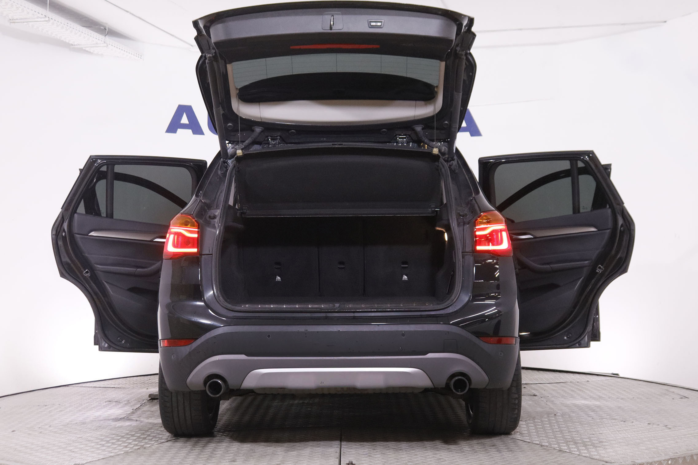 BMW X1 xDrive Xline 20i - foto 9
