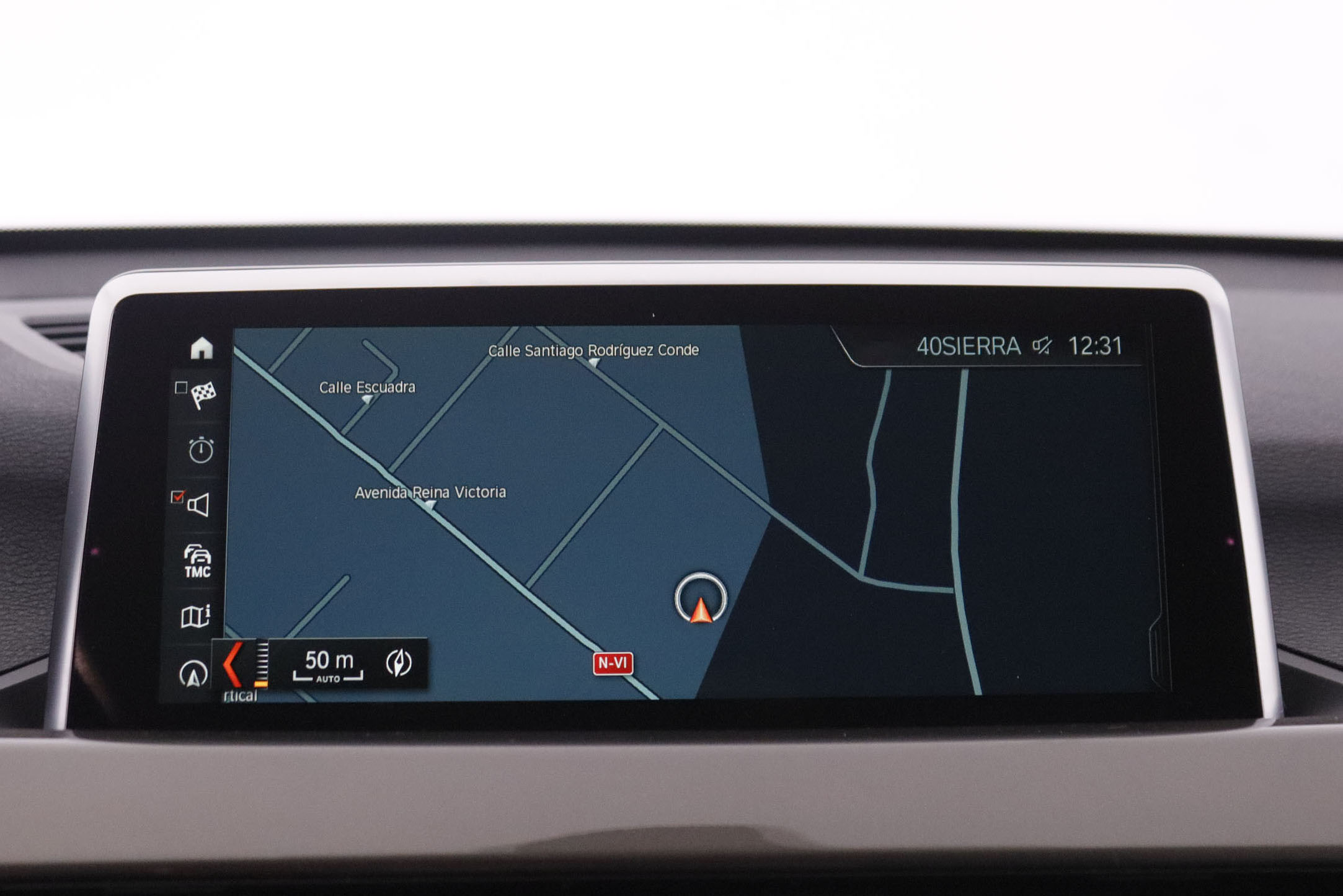 BMW X1 xDrive Xline 20i - foto 11