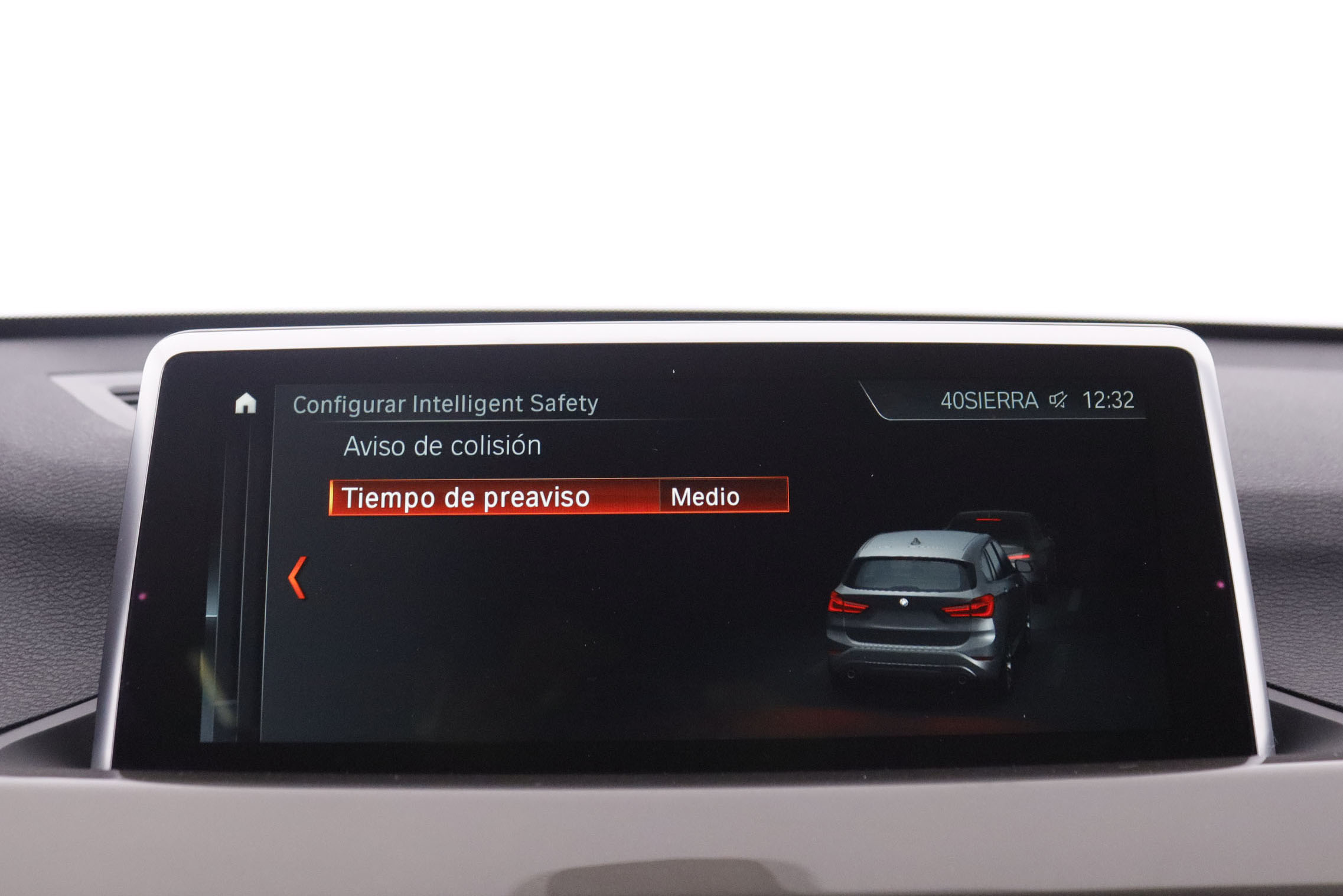 BMW X1 xDrive Xline 20i - foto 18