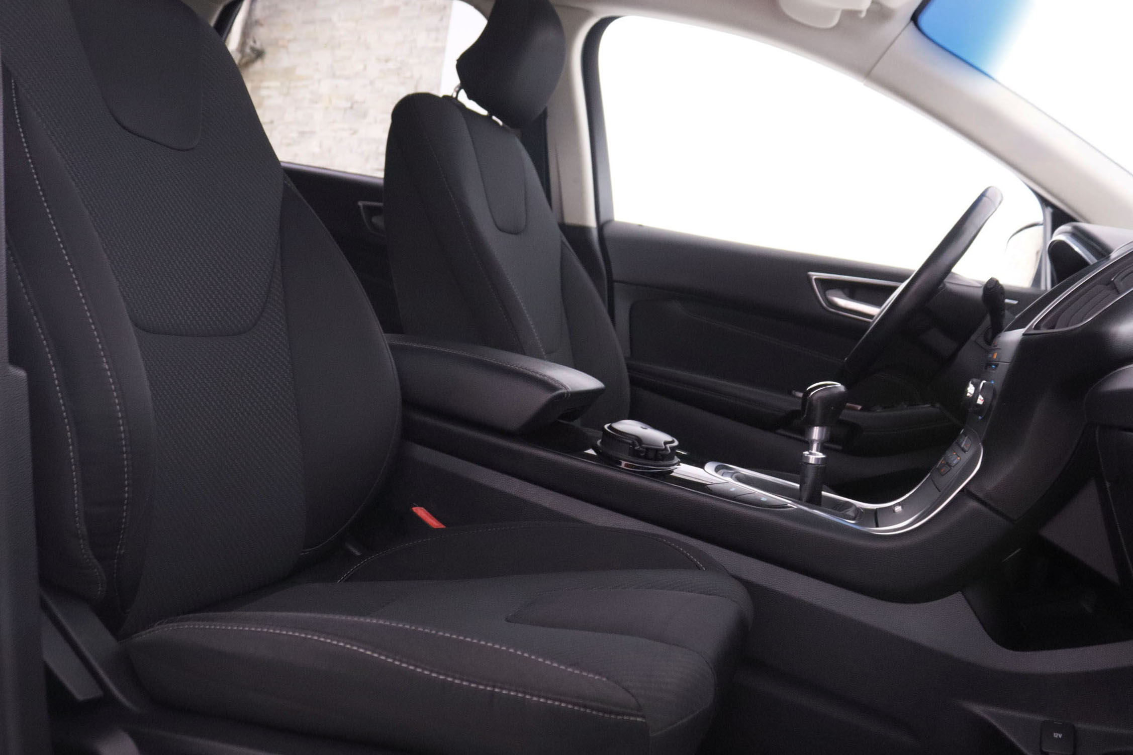 Ford Edge 2.0 TDCi Titanium AWD - foto 20