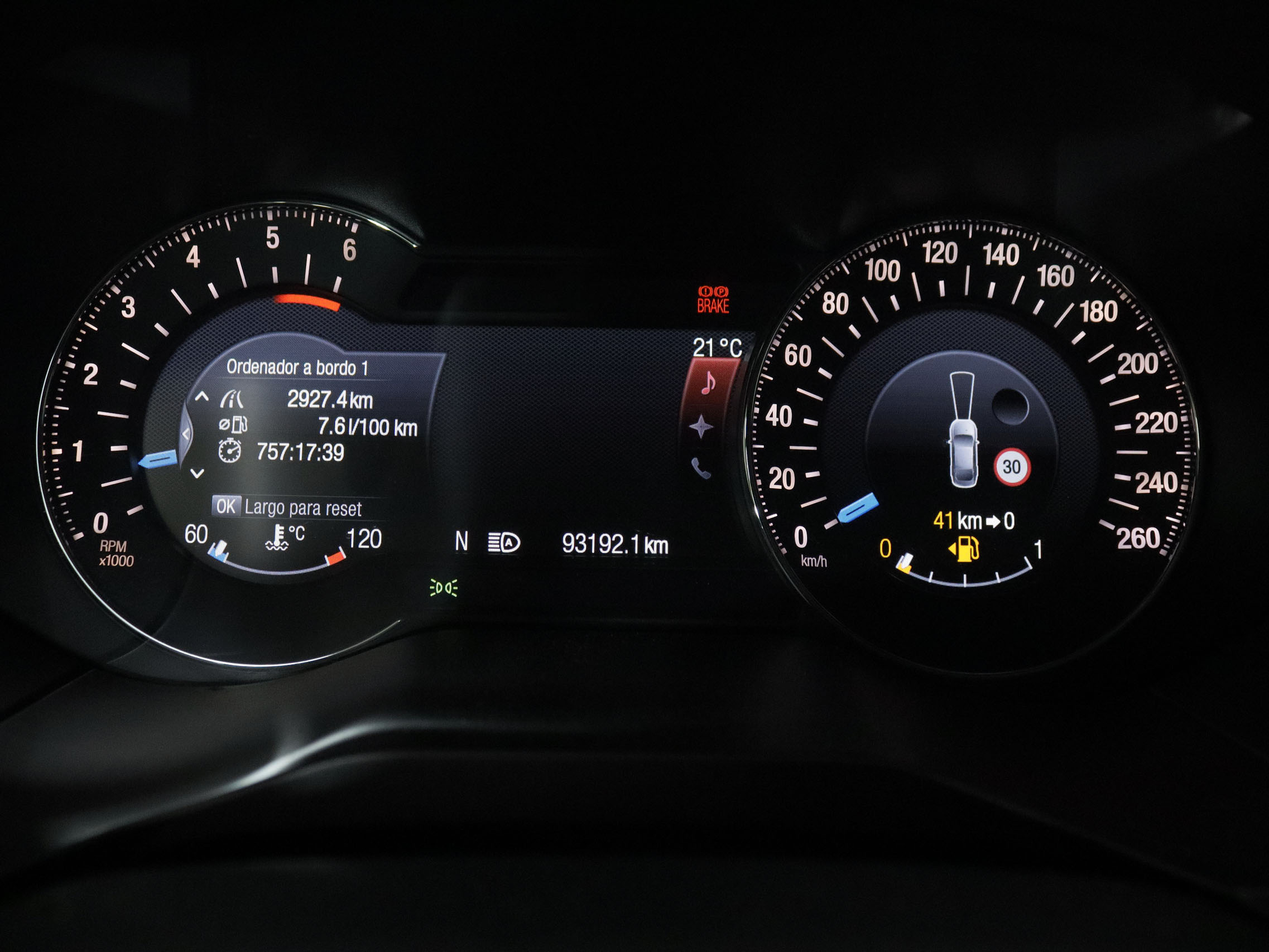 Ford Edge 2.0 TDCi Titanium AWD - foto 16