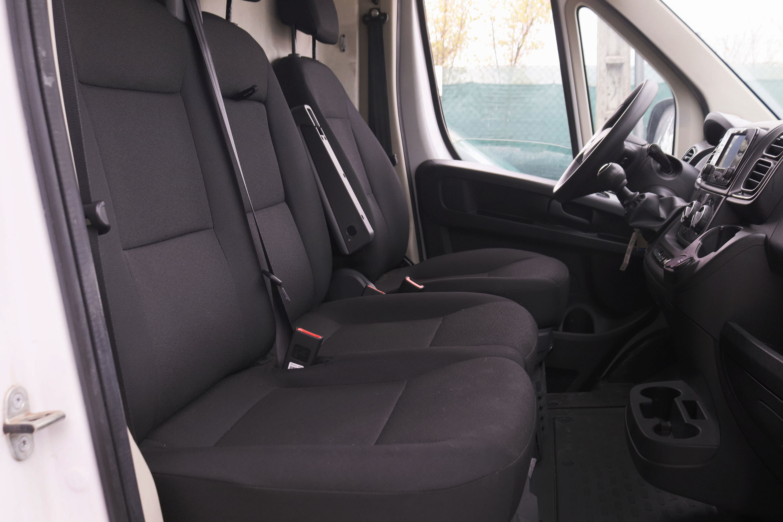 Citroën Jumper 3.5 2.2 BlueHDi L3H2 - foto 19