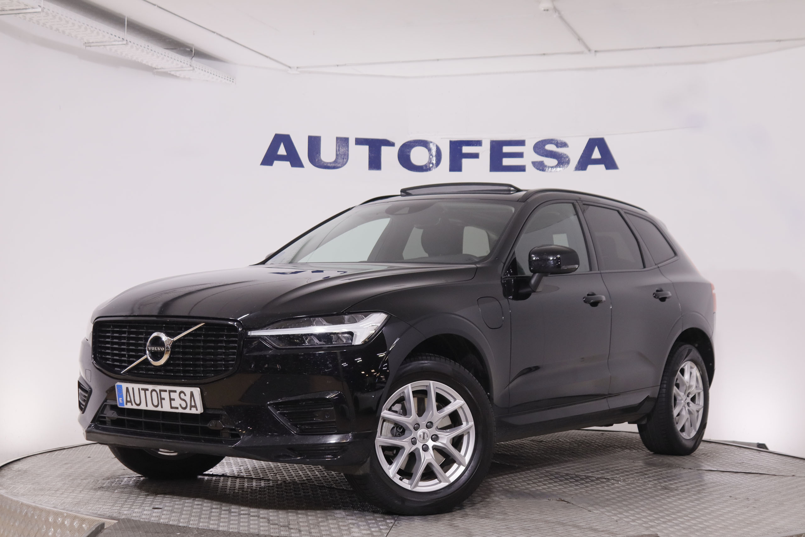 Volvo XC60 2.0 T6 AWD Recharge R-Design