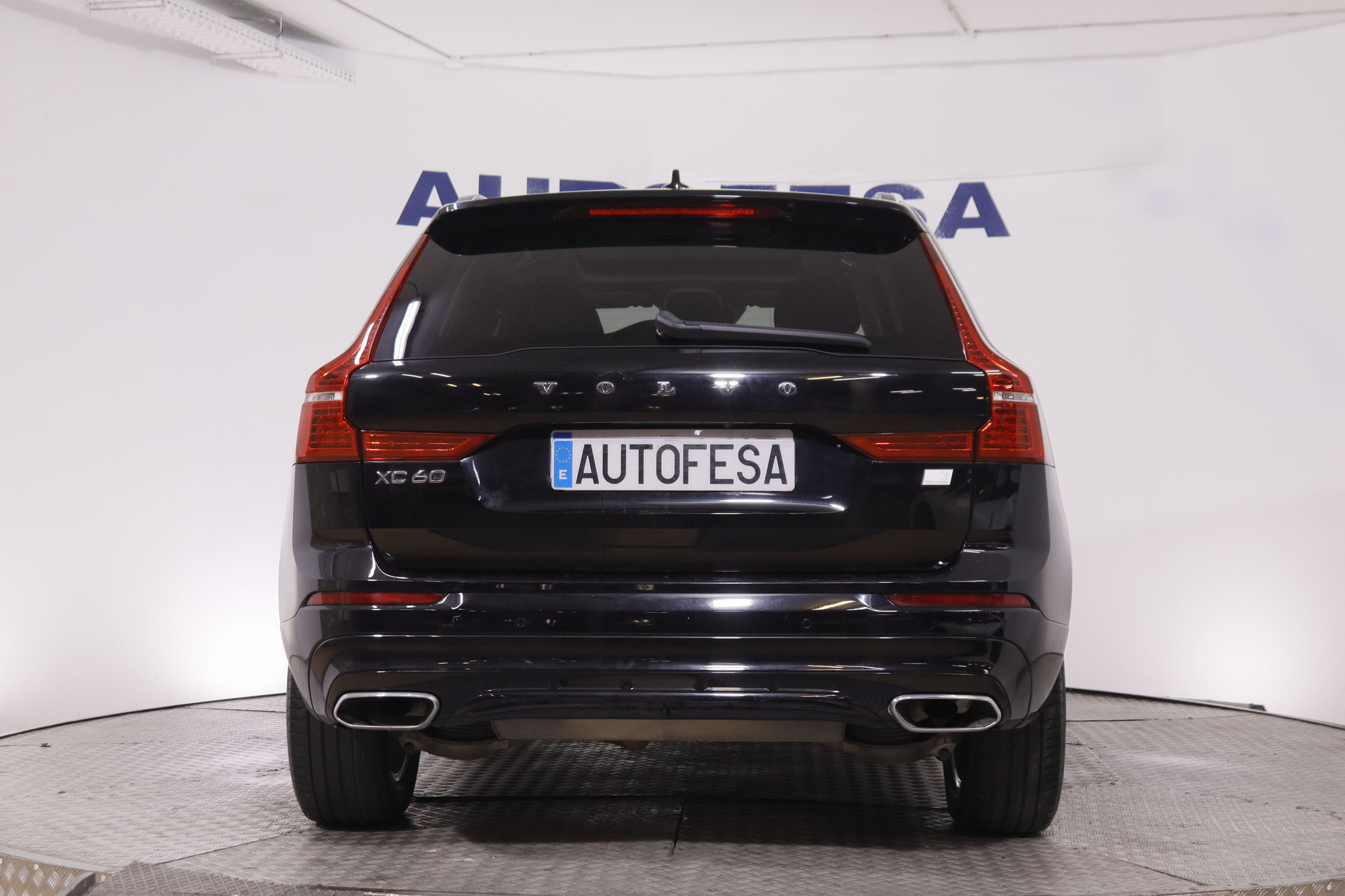 Volvo XC60 2.0 T6 AWD Recharge R-Design - foto 6