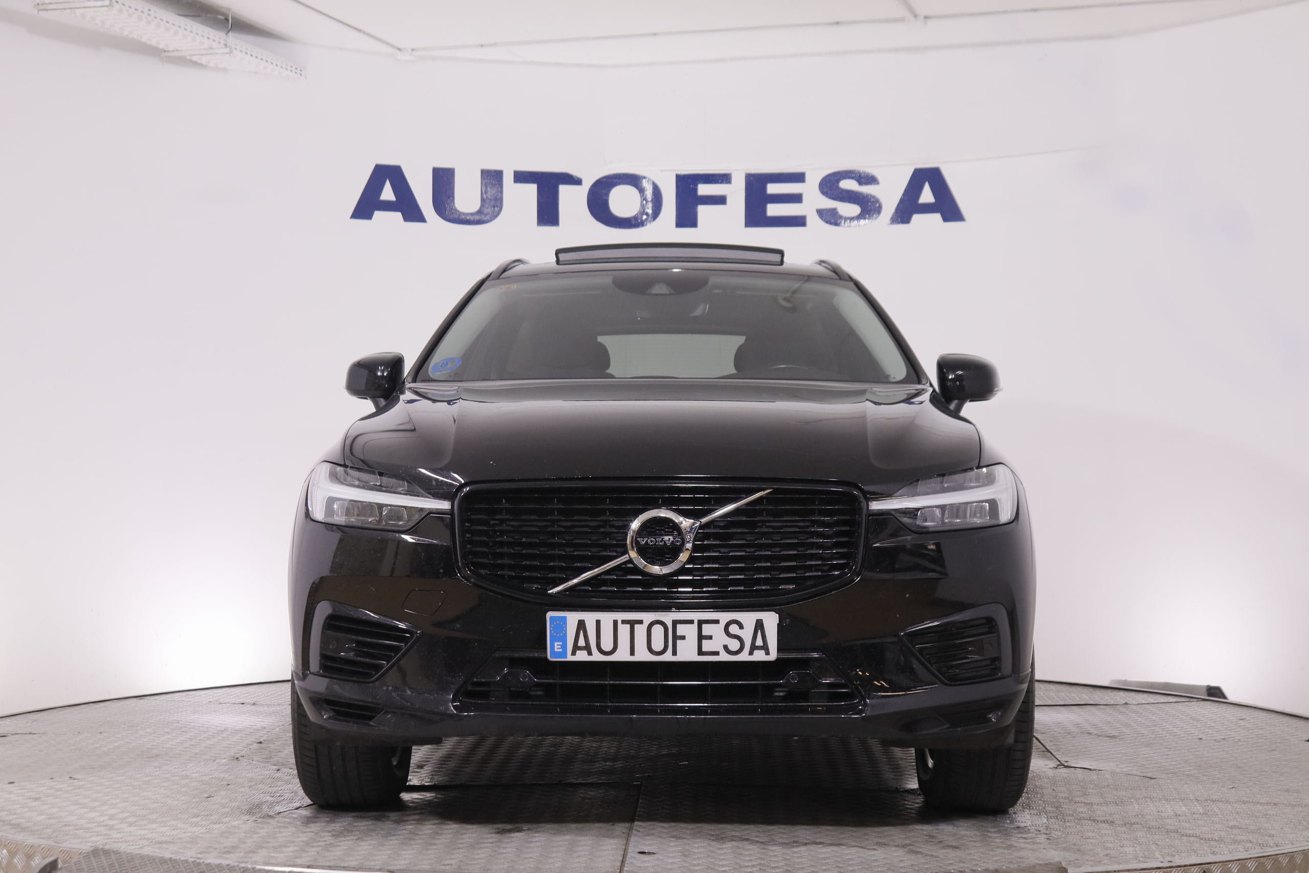 Volvo XC60 2.0 T6 AWD Recharge R-Design - foto 2