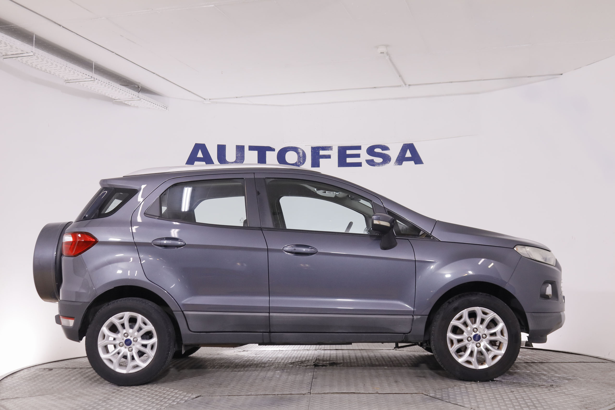 Ford EcoSport 1.0 EcoBoost Titanium - foto 9