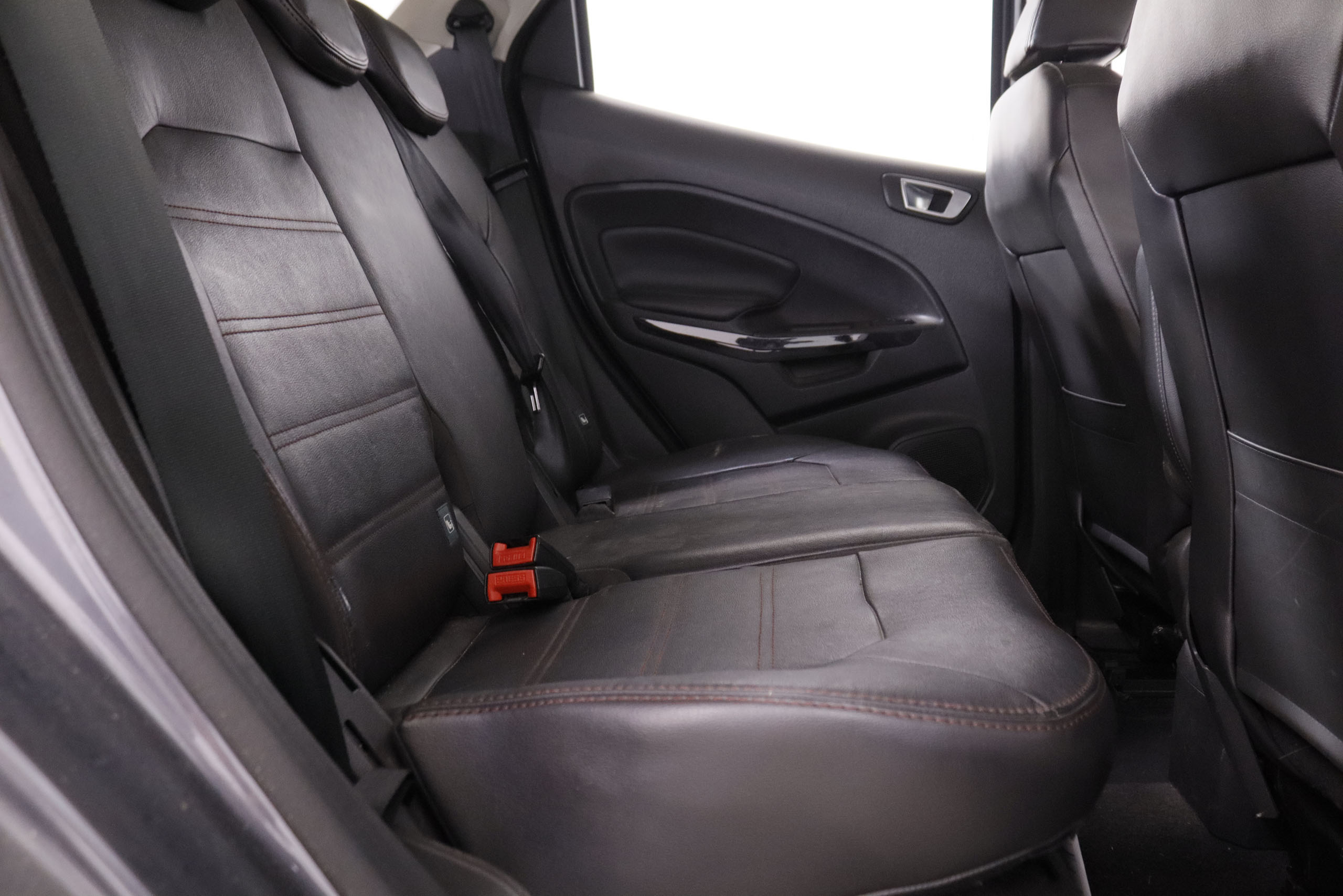 Ford EcoSport 1.0 EcoBoost Titanium - foto 18