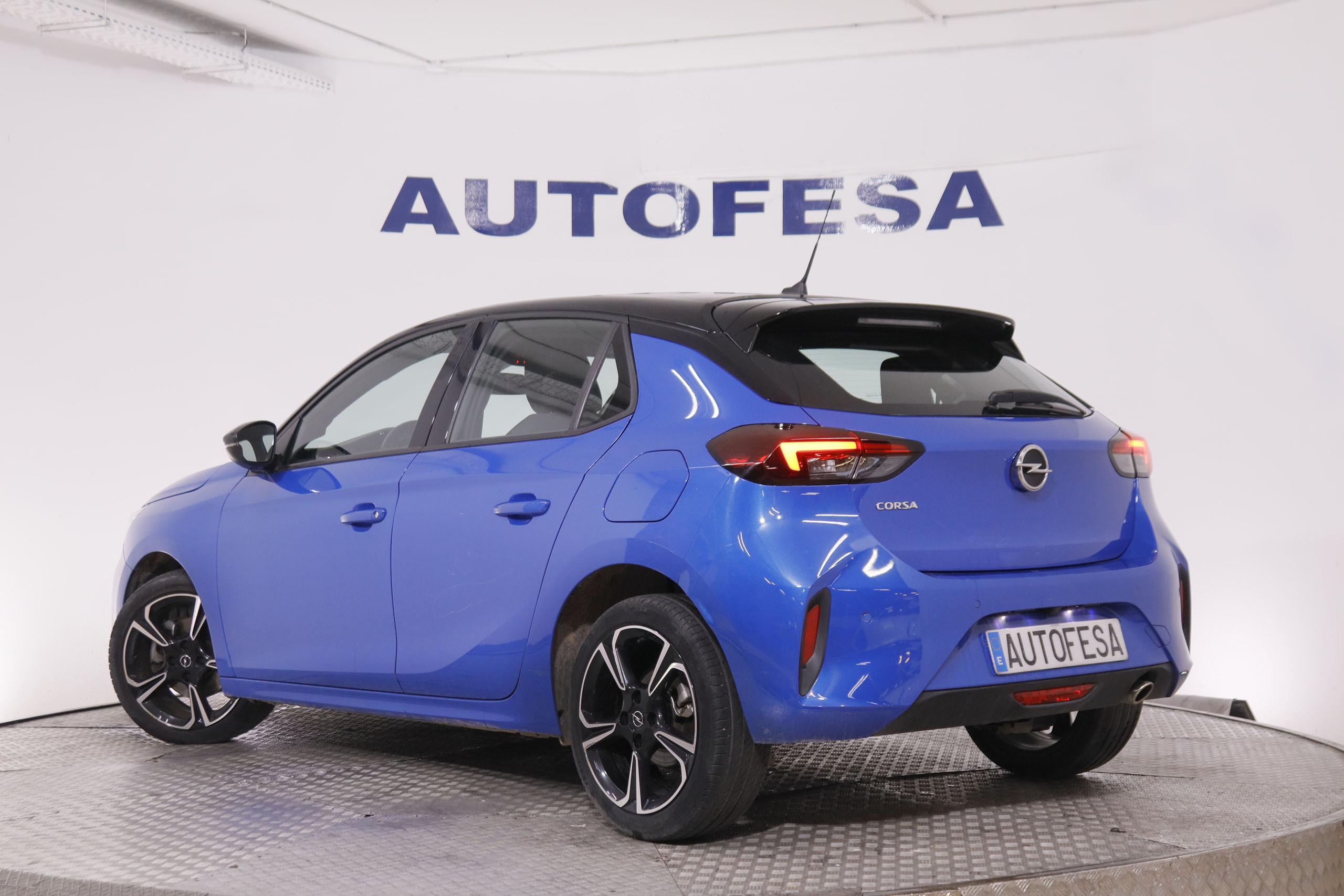 Opel Corsa 1.2 Turbo GS Line - foto 8