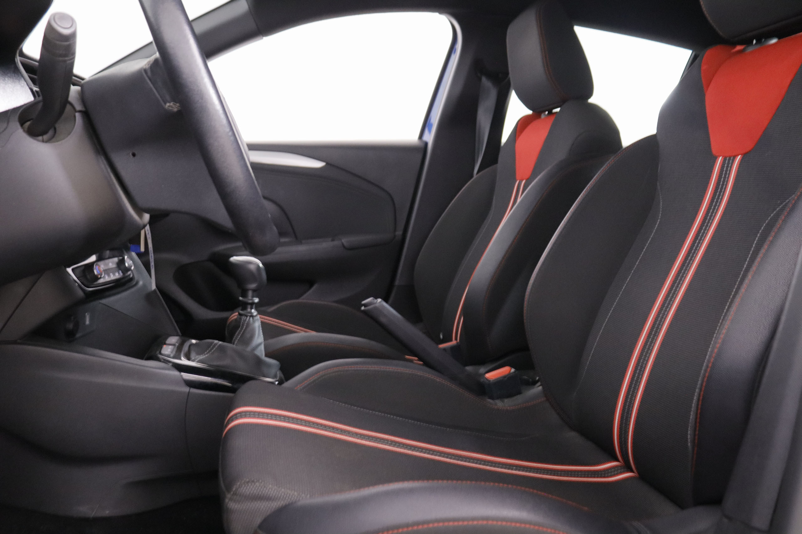 Opel Corsa 1.2 Turbo GS Line - foto 13