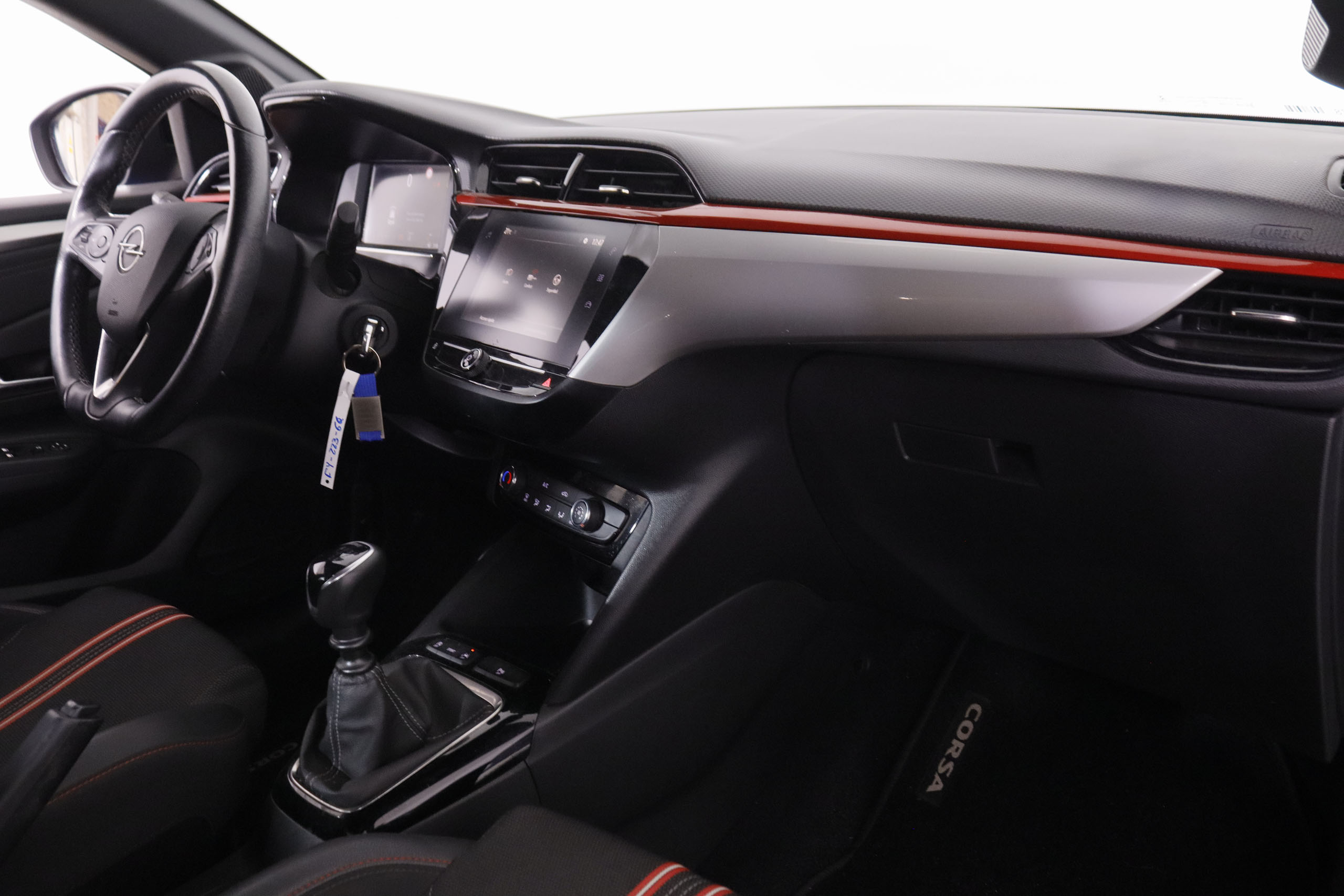 Opel Corsa 1.2 Turbo GS Line - foto 18