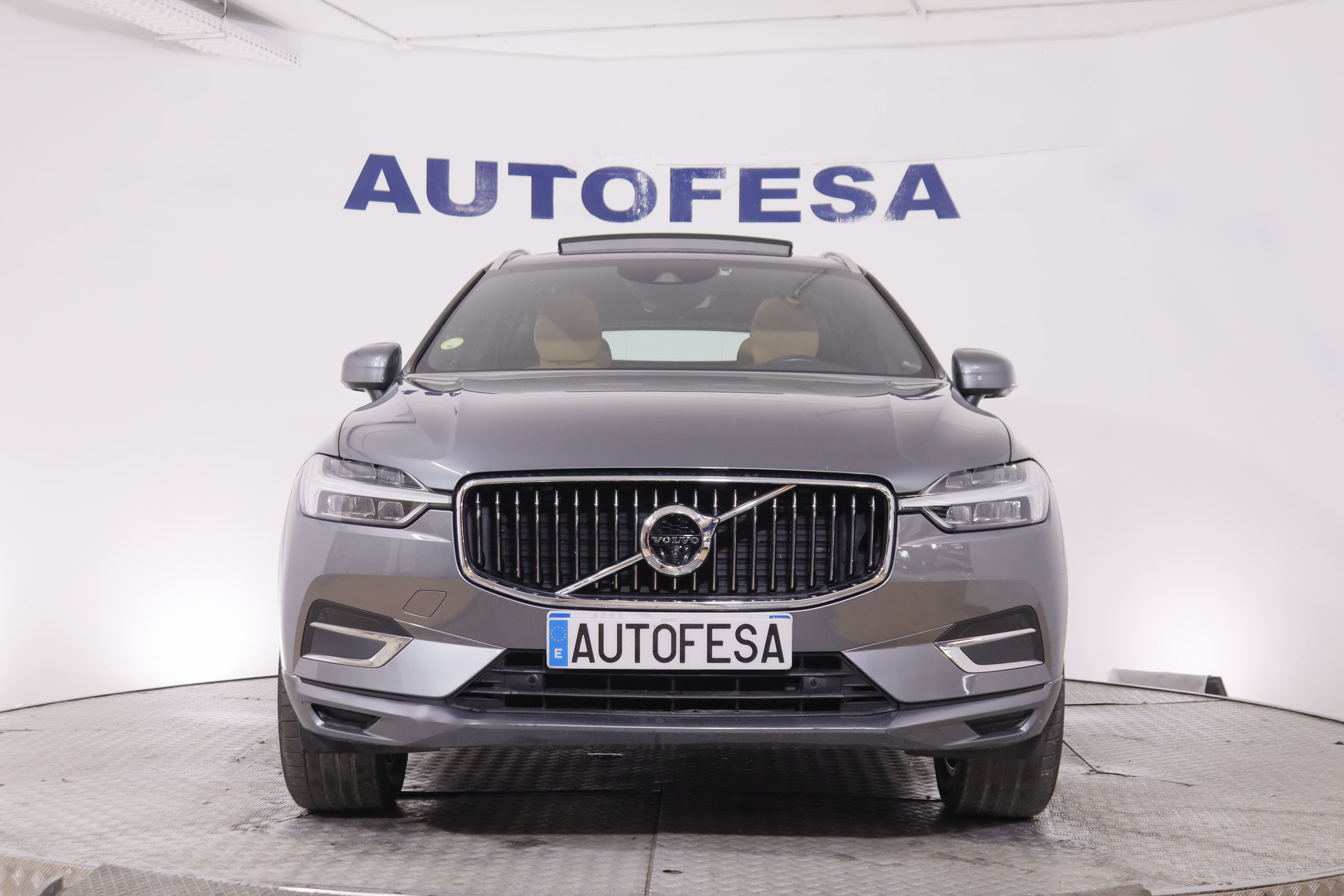 Volvo XC60 2.0 D4 Inscription 4x2 - foto 2