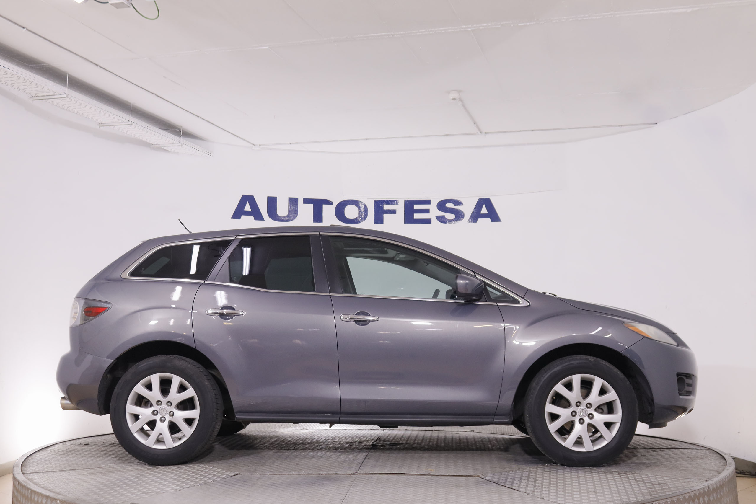 Mazda CX-7 2.3 DISI Luxury 4WD - foto 8