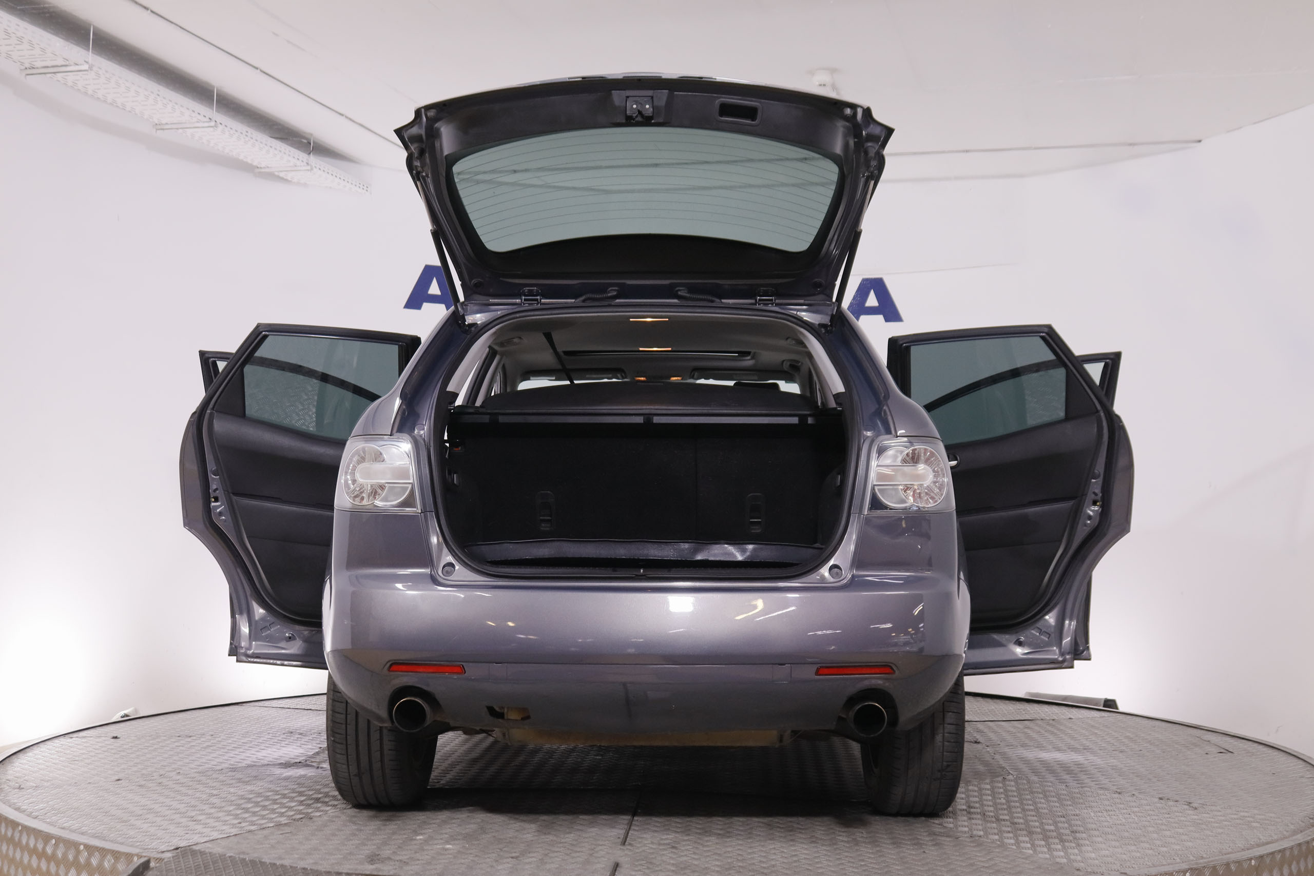 Mazda CX-7 2.3 DISI Luxury 4WD - foto 10