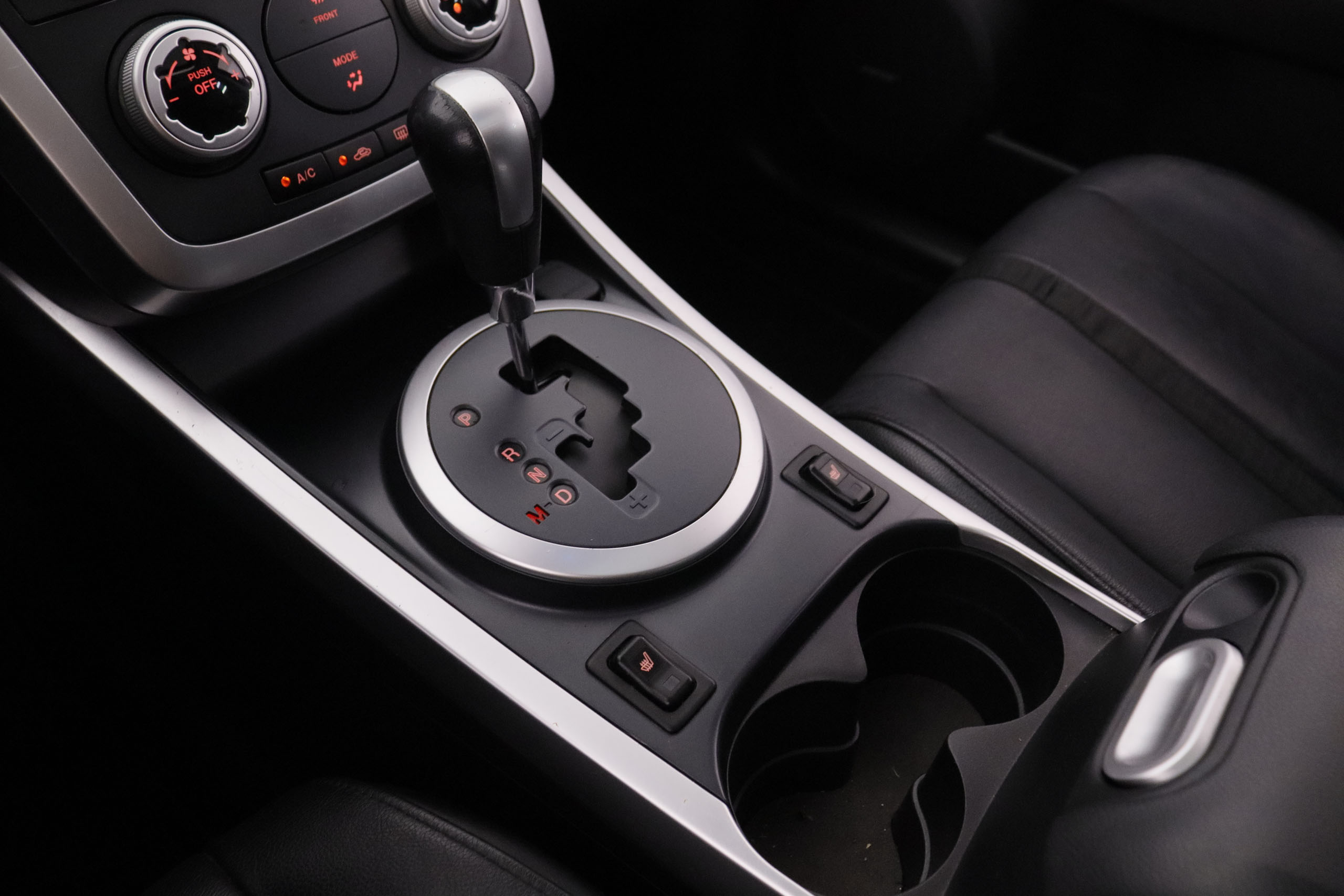 Mazda CX-7 2.3 DISI Luxury 4WD - foto 15