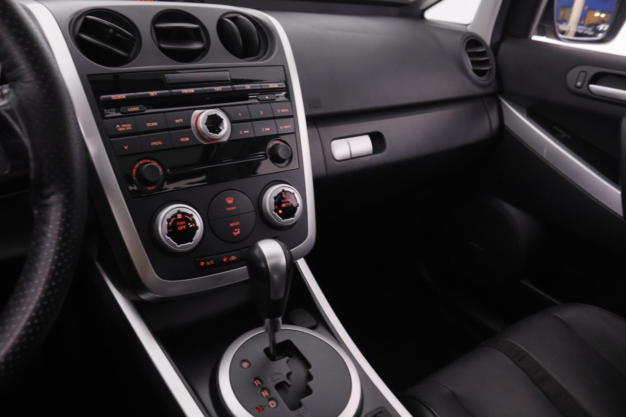 Mazda CX-7 2.3 DISI Luxury 4WD - foto 14