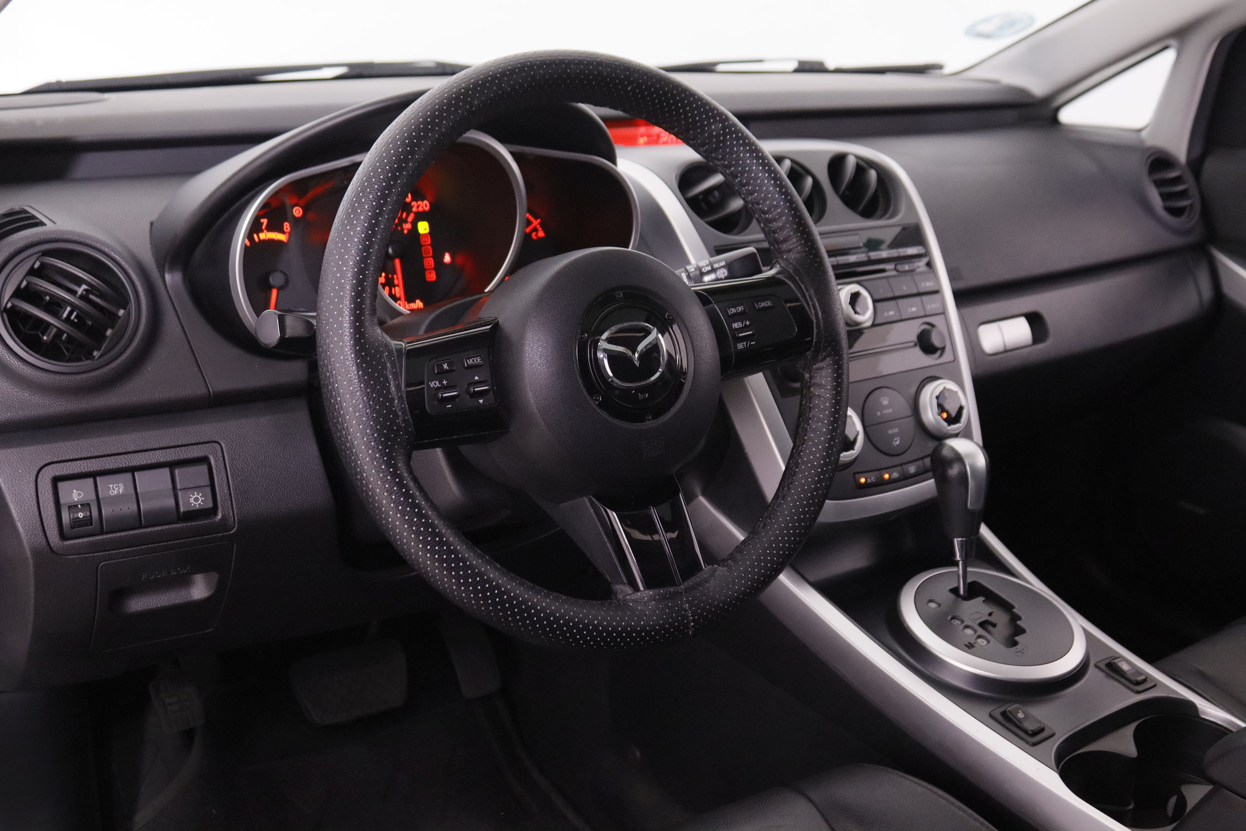 Mazda CX-7 2.3 DISI Luxury 4WD - foto 12