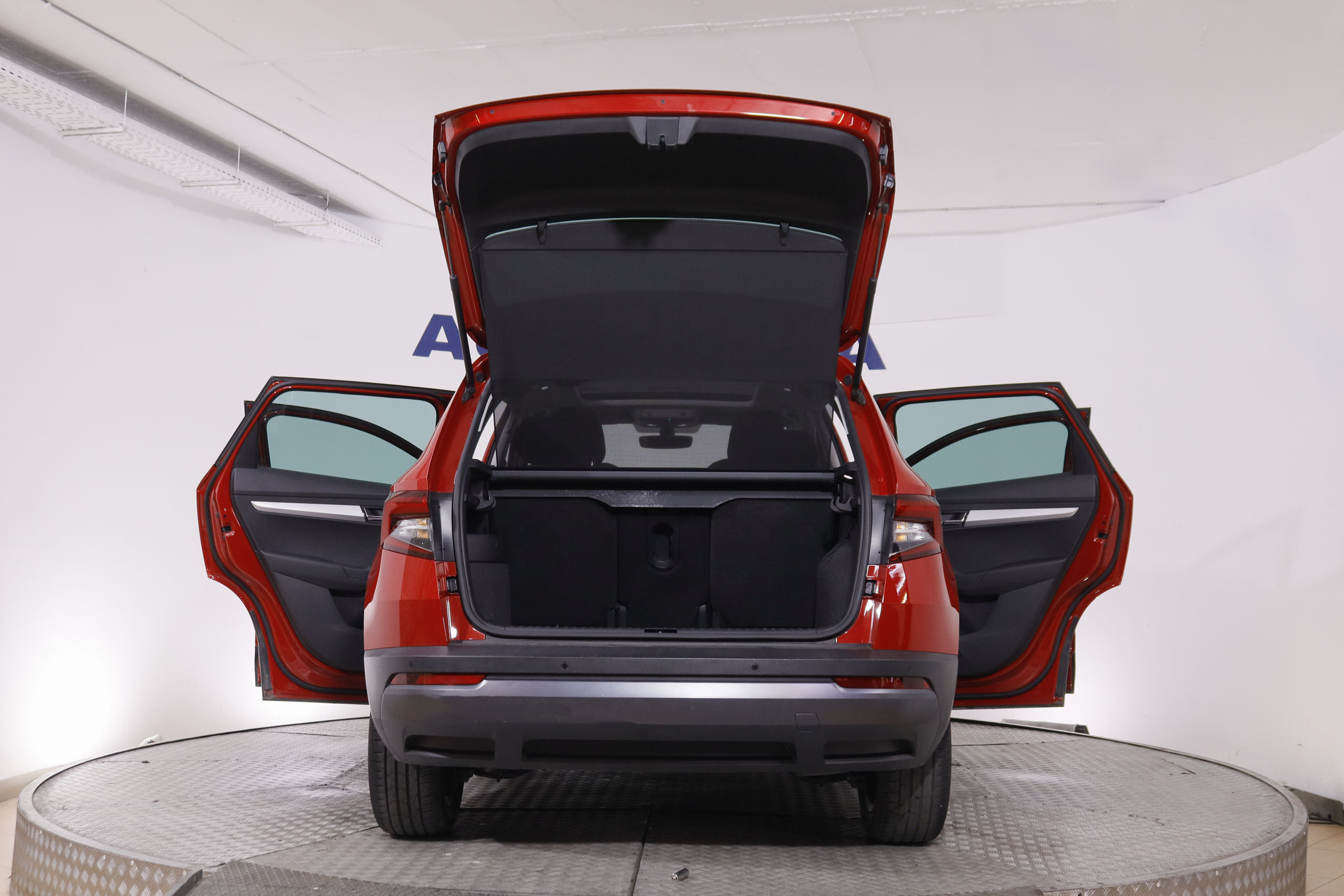 Škoda Karoq 1.5 TSI Ambition DSG - foto 9