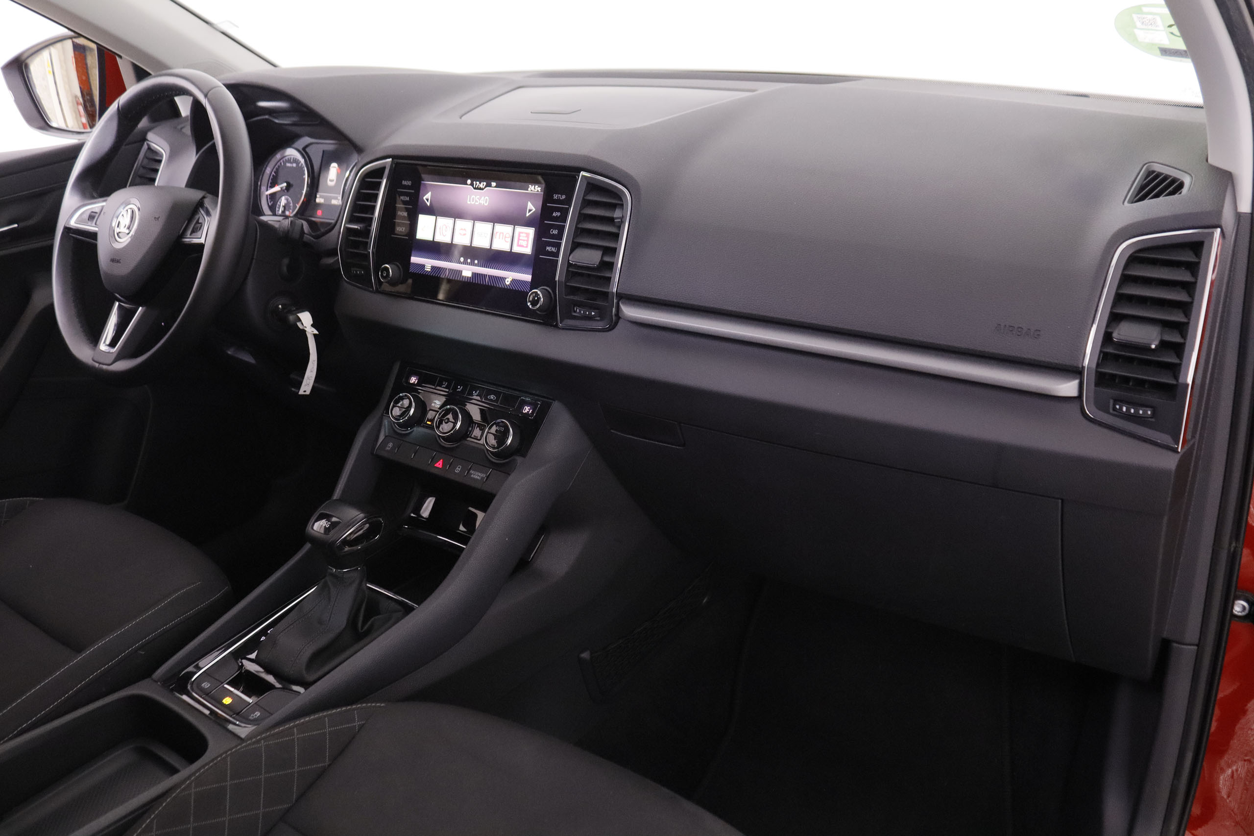 Škoda Karoq 1.5 TSI Ambition DSG - foto 13