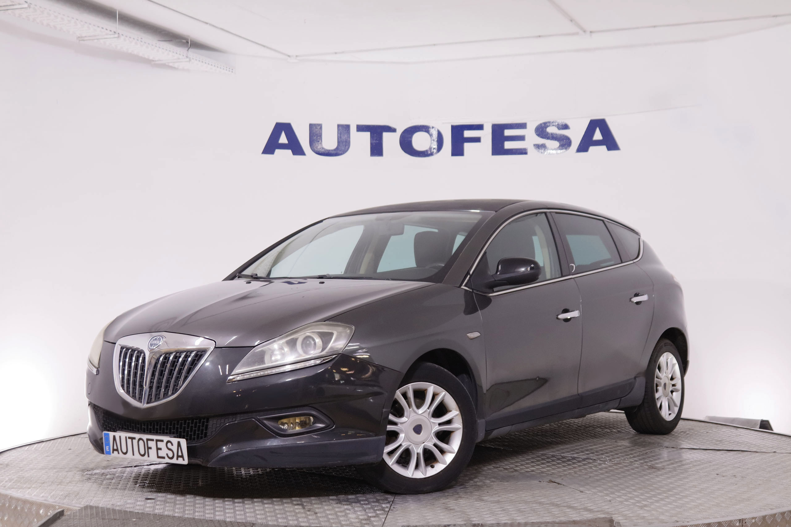 Lancia Delta 1.6 MultiJet Platino