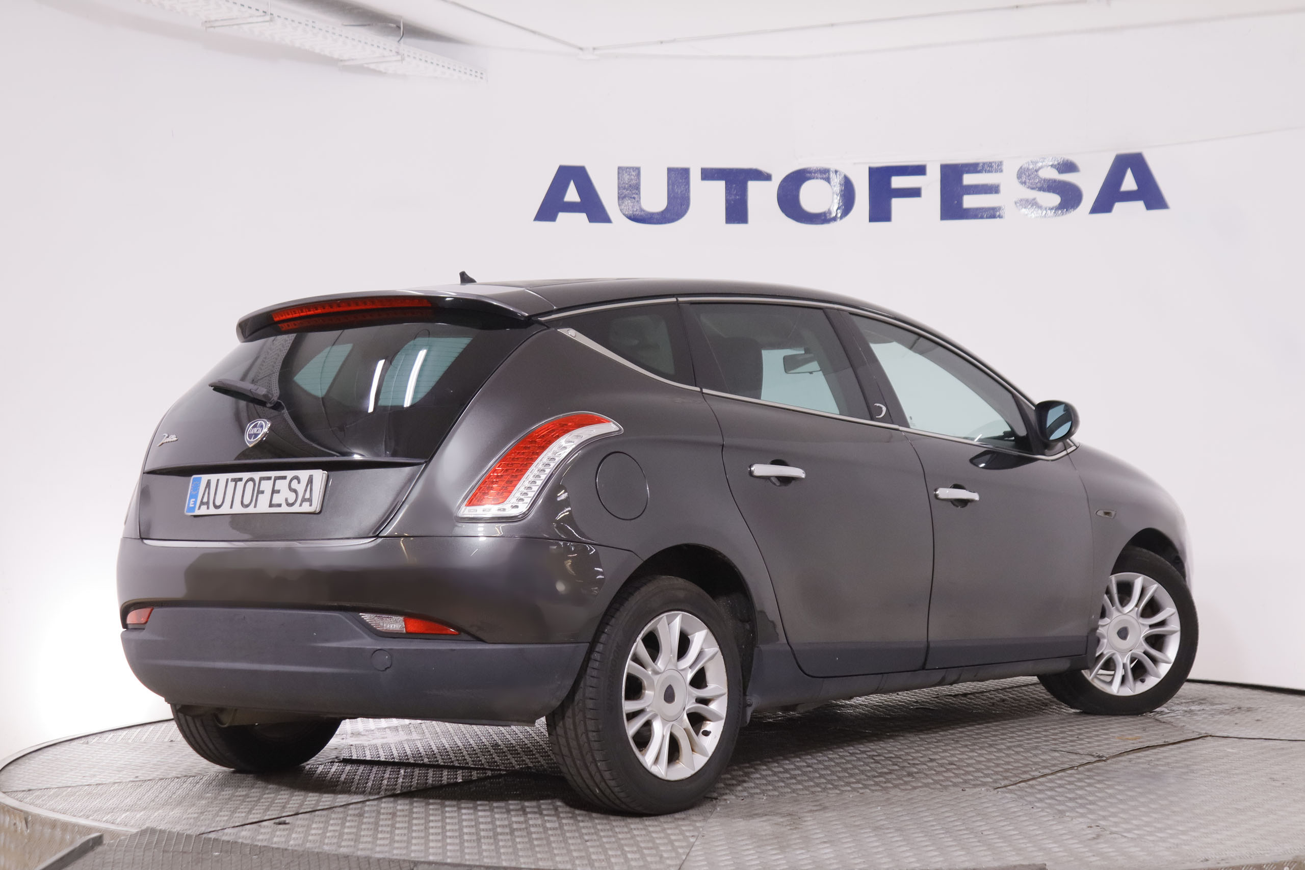 Lancia Delta 1.6 MultiJet Platino - foto 5