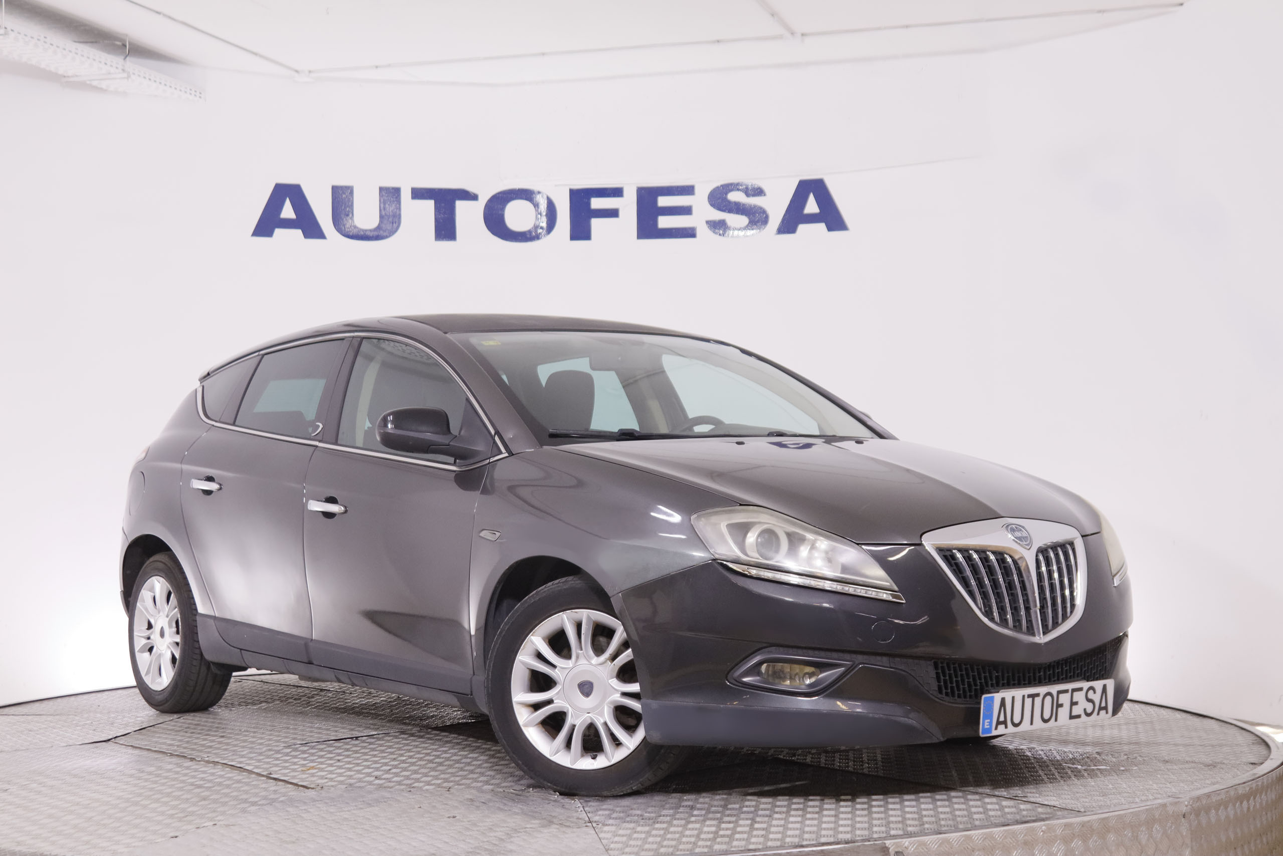Lancia Delta 1.6 MultiJet Platino - foto 3