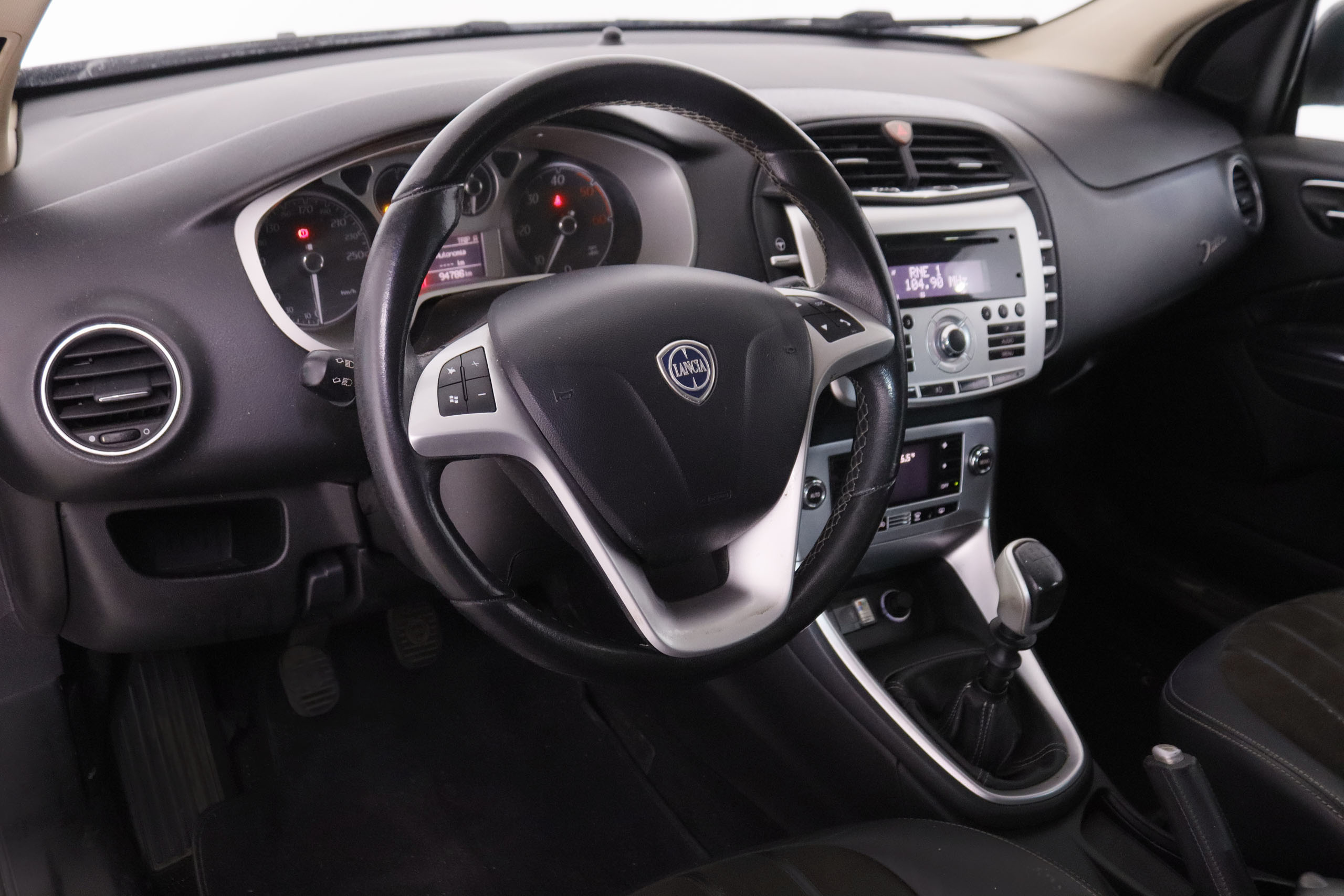 Lancia Delta 1.6 MultiJet Platino - foto 10