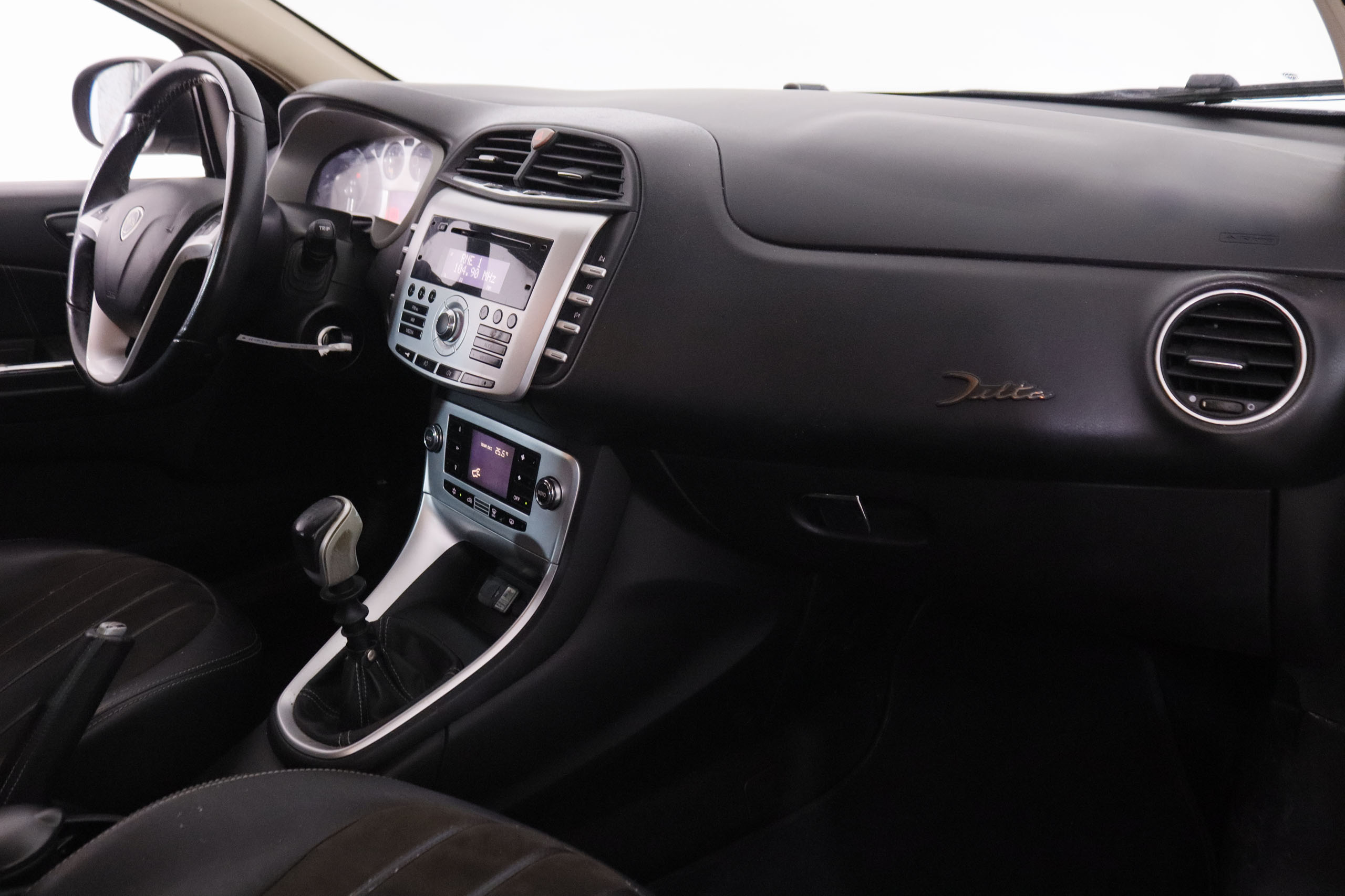 Lancia Delta 1.6 MultiJet Platino - foto 11